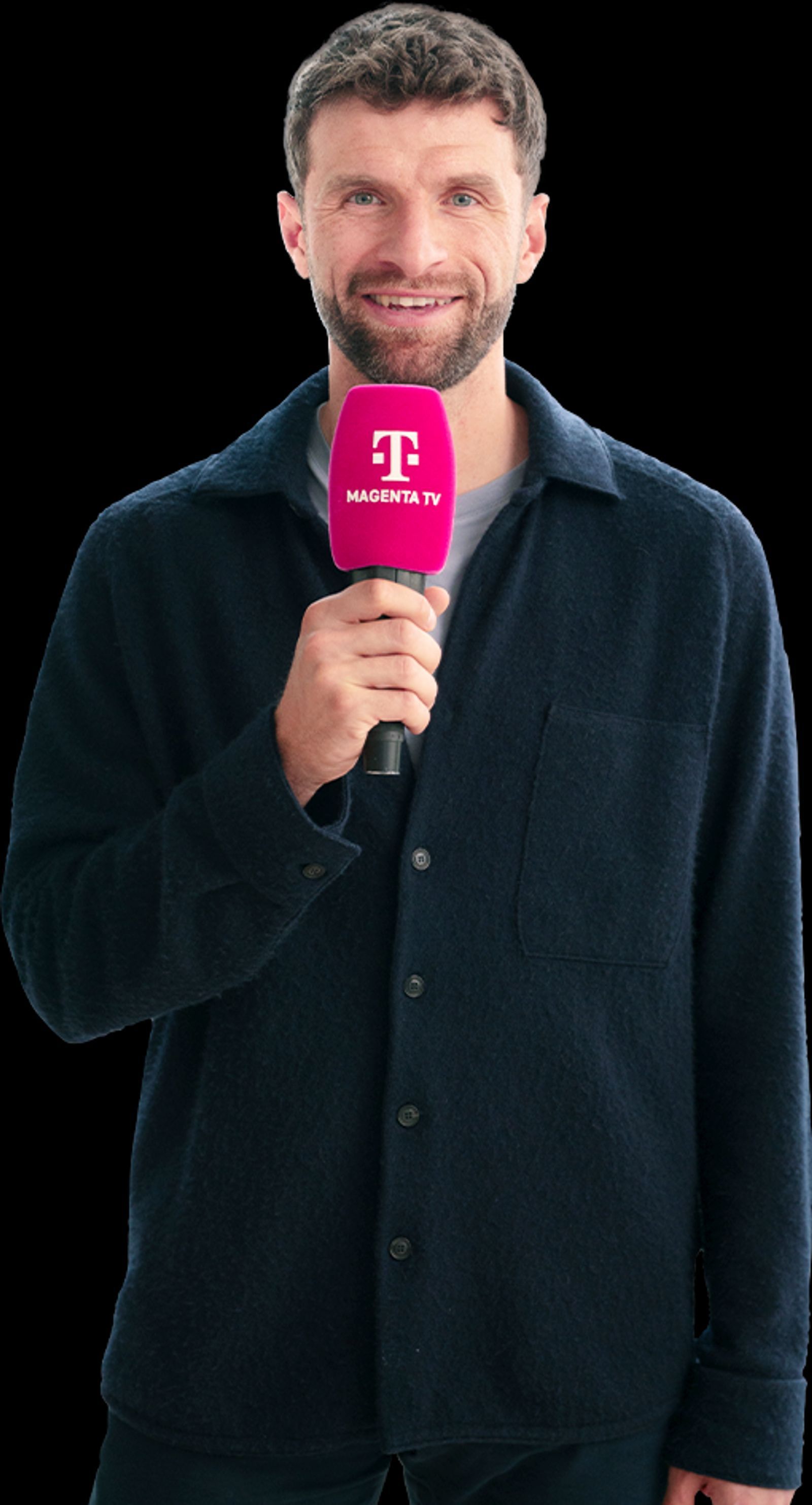 Auch dieser „Experte“ ist ein Coup. Fußball-Legende Thomas Müller, ein Mann mit unbestrittenen Entertainer-Qualitäten, schnürt immer noch professionell seine Fußball-Schuhe und kickt in der amerikanischen Profi-Liga. Insofern kennt sich der Mann beim Hauptgastgeber der Fußball-WM 2026 aus.  (Bild: Deutsche Telekom)