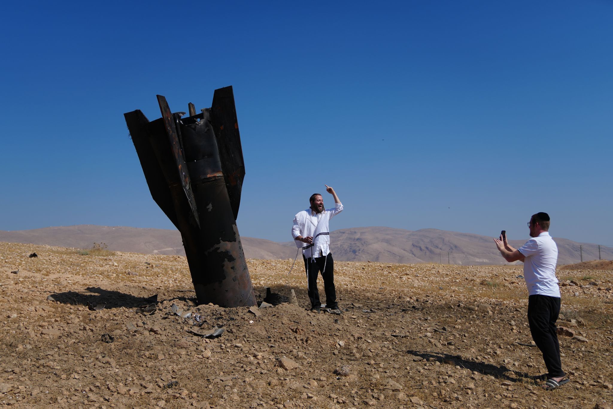 Israel Accepts US Request to Halt Strikes on Iran Amid Lebanon Operations