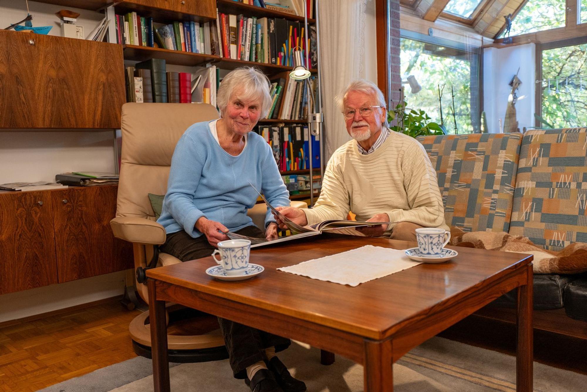 Seiner Ehefrau erzählte Winfried Behlau lange Jahre nichts von seiner Mutter und seinem Vater. Erst im Rentenalter sprach er mit ihr darüber. (Bild: ZDF / Florian Stege)