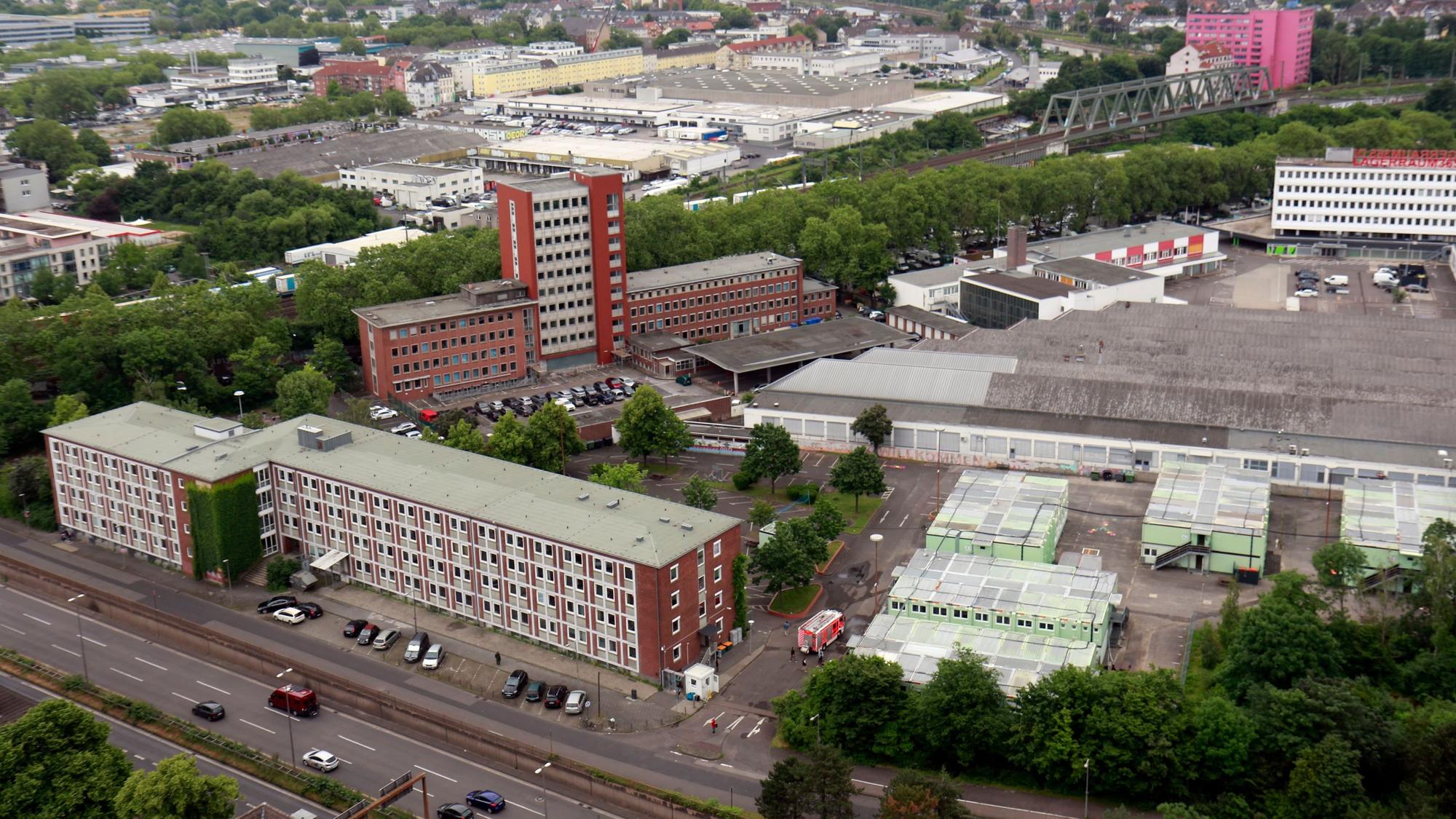 Die Flüchtlingsunterkunft der Stadt Köln in der Neuehrenfelder Herkulesstraße
