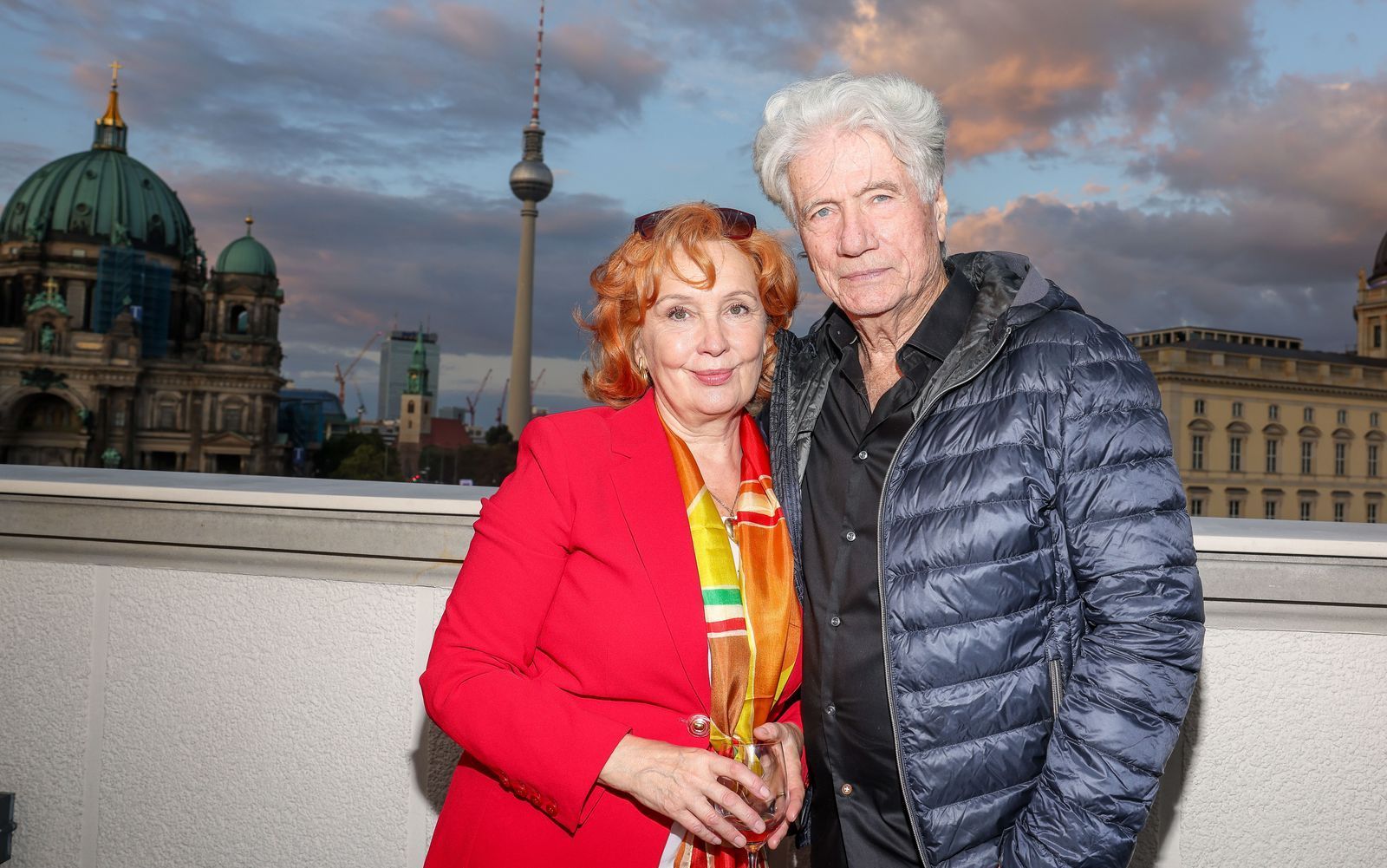 Mit seiner Frau Verena Wengler kehrte Jürgen Prochnow 2017 nach Deutschland, in seine Geburtsstadt Berlin zurück. (Bild: 2024 Getty Images/Gerald Matzka)