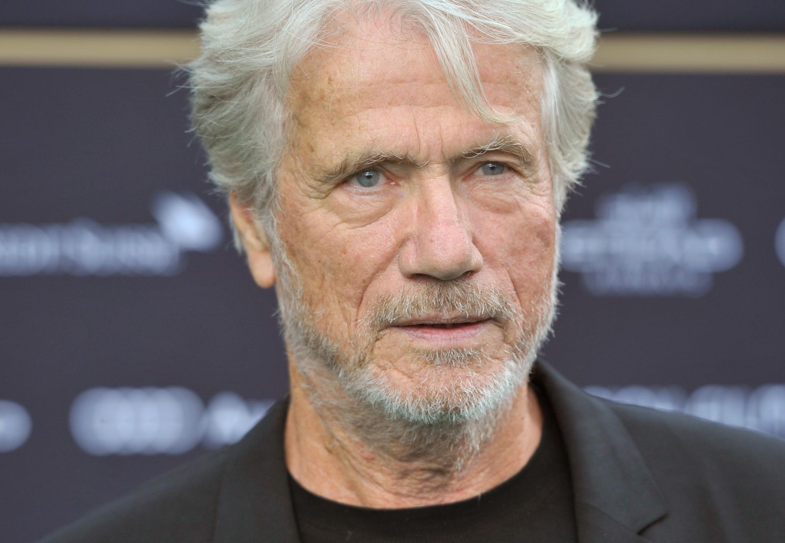 Hollywood-Star Jürgen Prochnow vollendet sein 85. Lebensjahr. (Bild: 2015 Getty Images/Lennart Preiss)