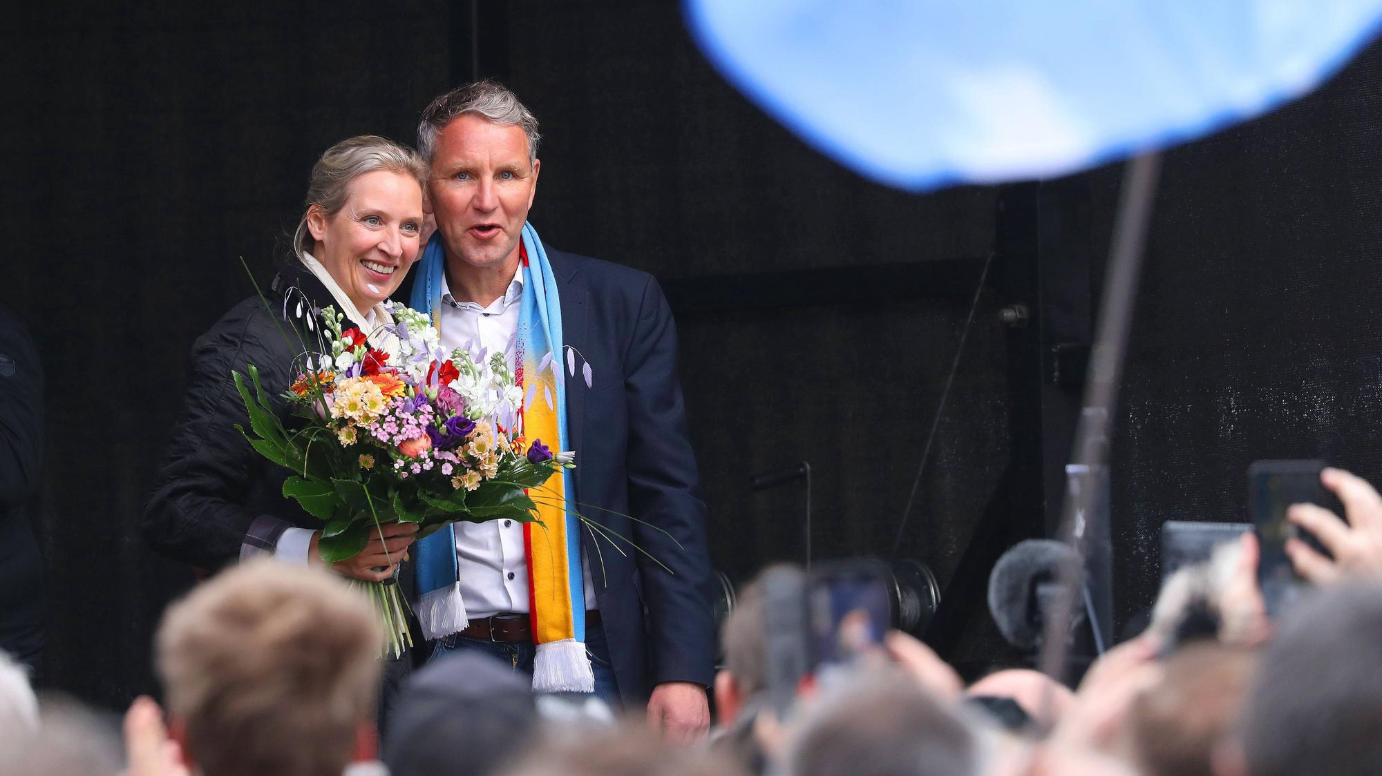 AfD-Chefin Alice Weidel zusammen mit AfD-Politiker Björn Höcke. (Archivbild)