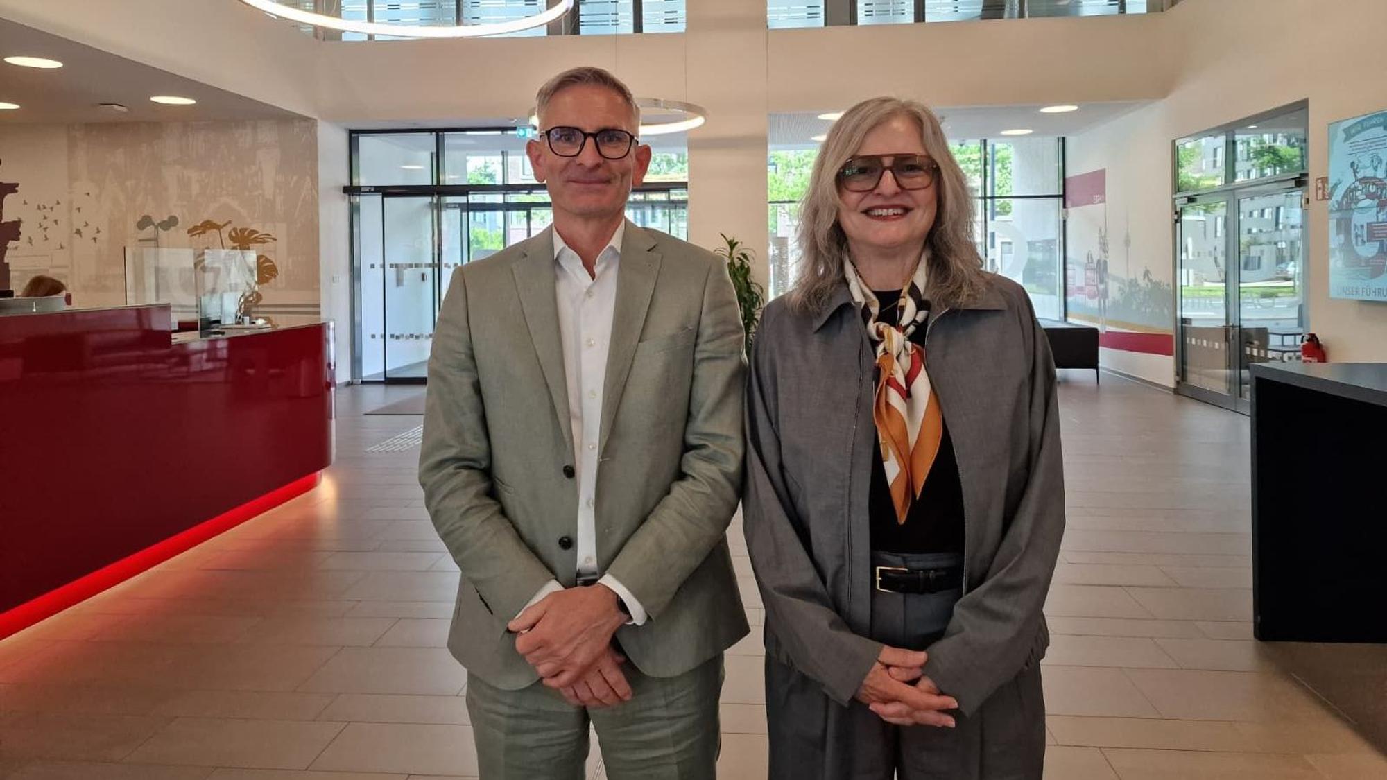 GAG-Vorständin Anne Keilholz und Interimsvorstand Christian Eiff.
