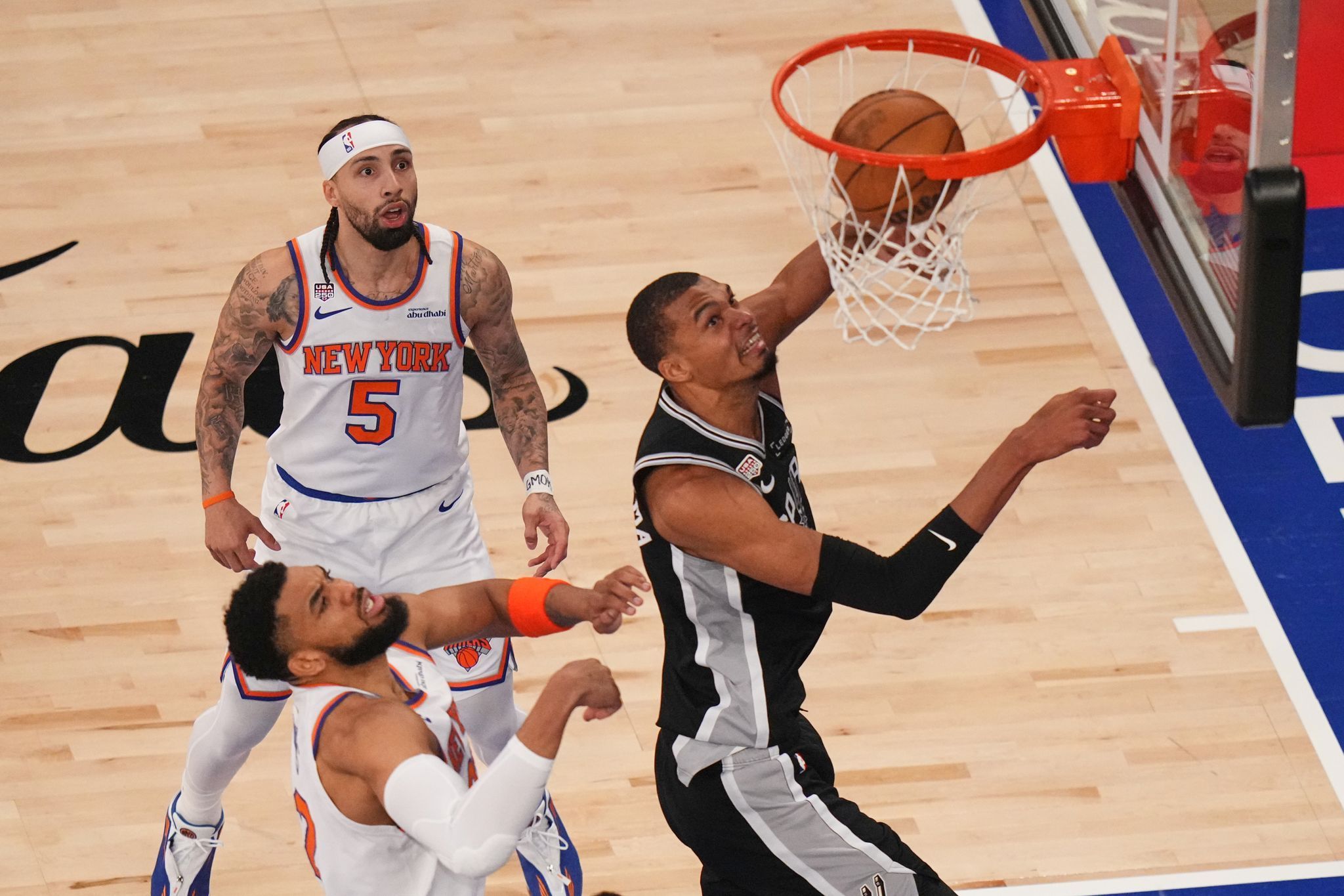 New York Knicks - San Antonio Spurs
