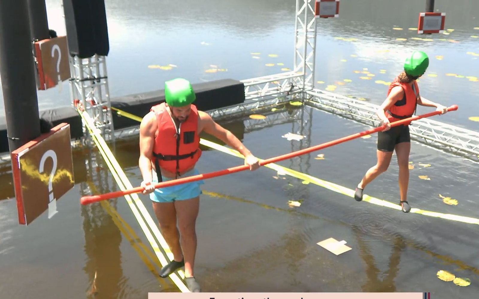 Beim Safety-Spiel schneiden die Cilingirs (Bild) am besten ab,  (Bild: RTL)