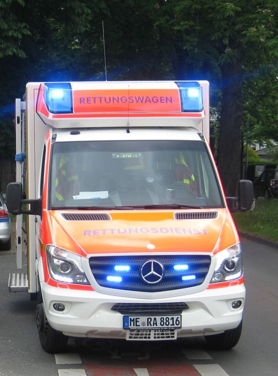 Ein Rettungswagen im Einsatz.