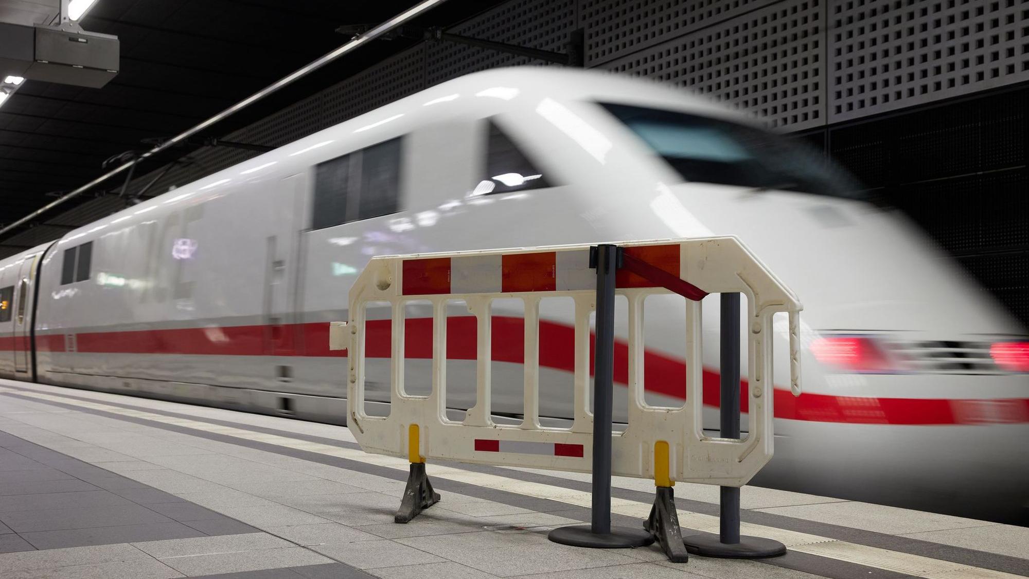 Bahnstrecke zwischen Berlin und Hamburg