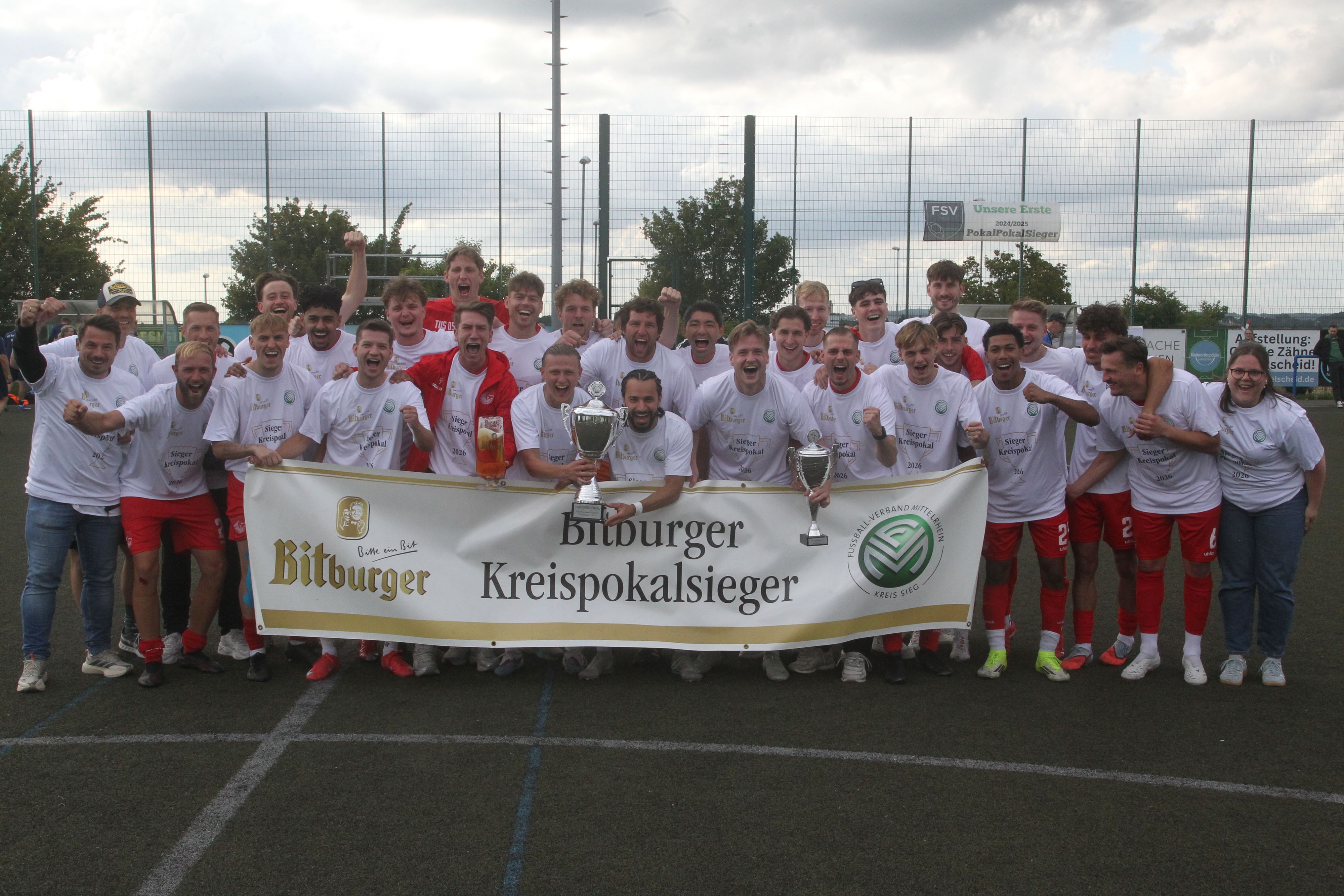 Kreispokal-Finalspiele-TuS-Oberpleis-holt-Titel-mit-einem-3-2-gegen-SV-Bergheim