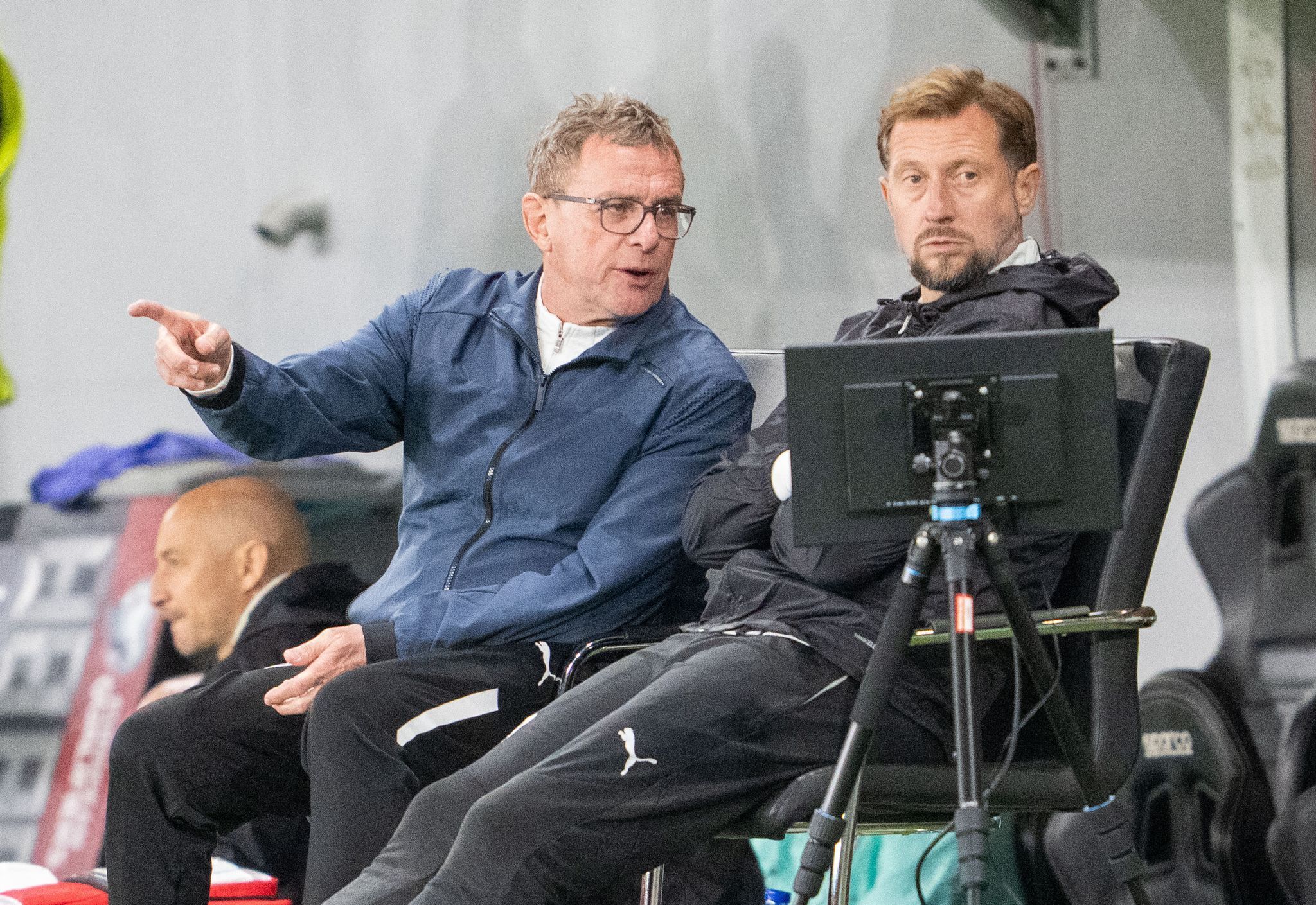 Ralf Rangnick (l) und Lars Kornetka
