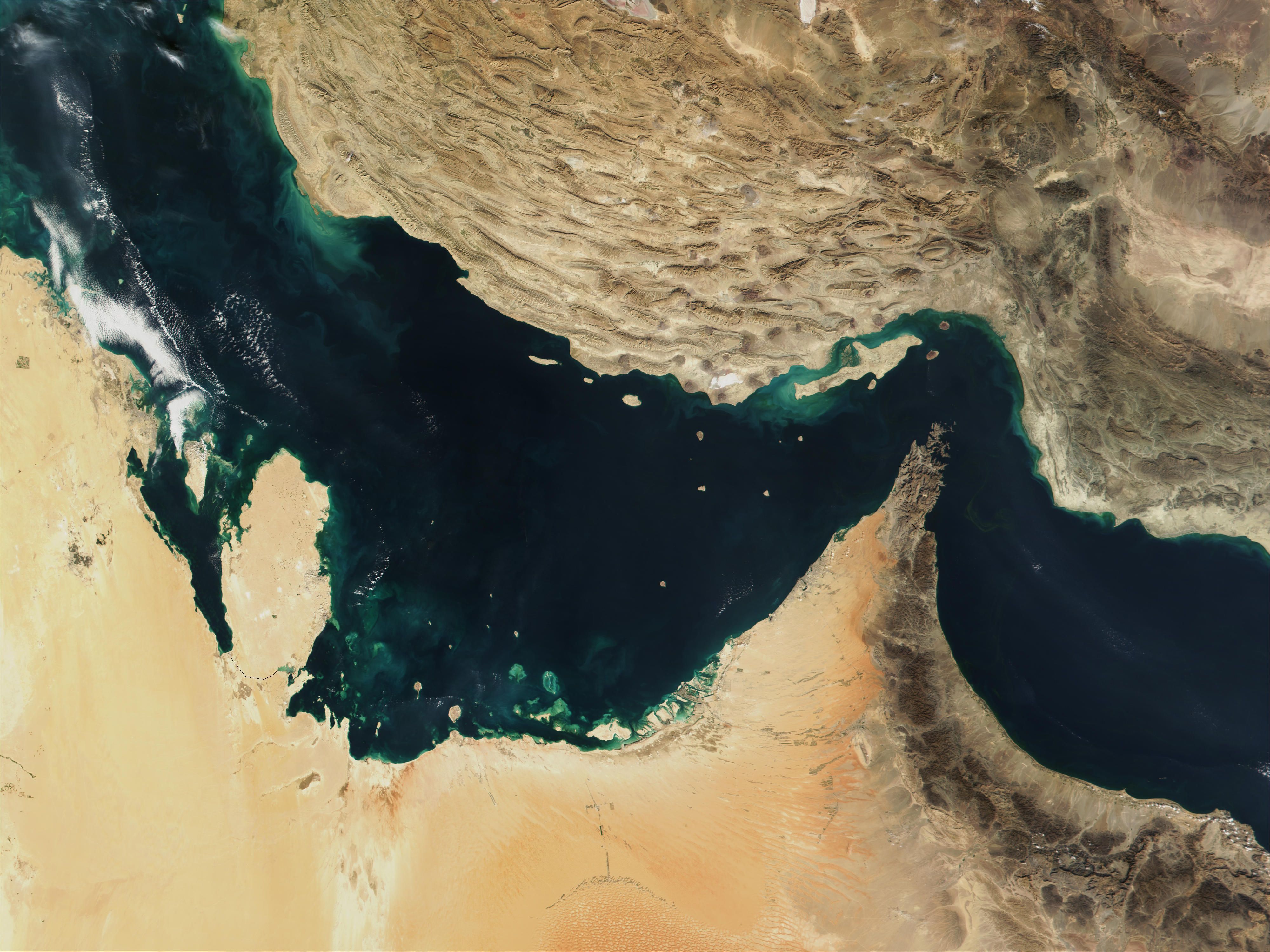 Der Persische Golf, die Straße von Hormus und der Golf von Oman in einer undatierten, von der NASA zur Verfügung gestellten, Satellitenaufnahme.