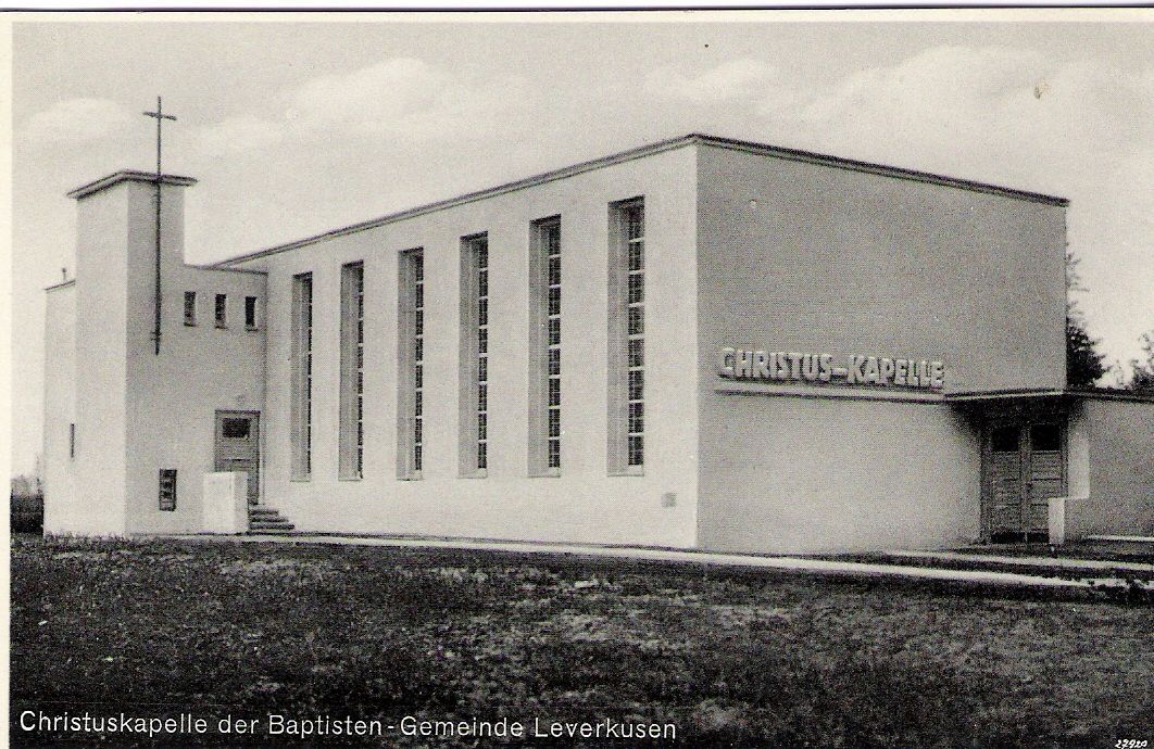Die Christuskapelle in Manfort war der erste Kirchenbau der Evangelisch-Freikirchlichen Gemeinde (EFG) in Leverkusen.