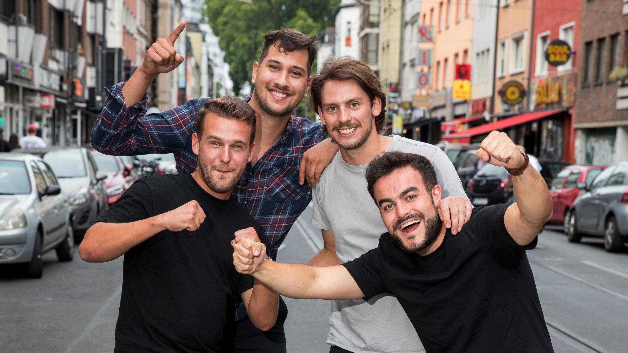 Die Band „Malle Anja“ posiert.