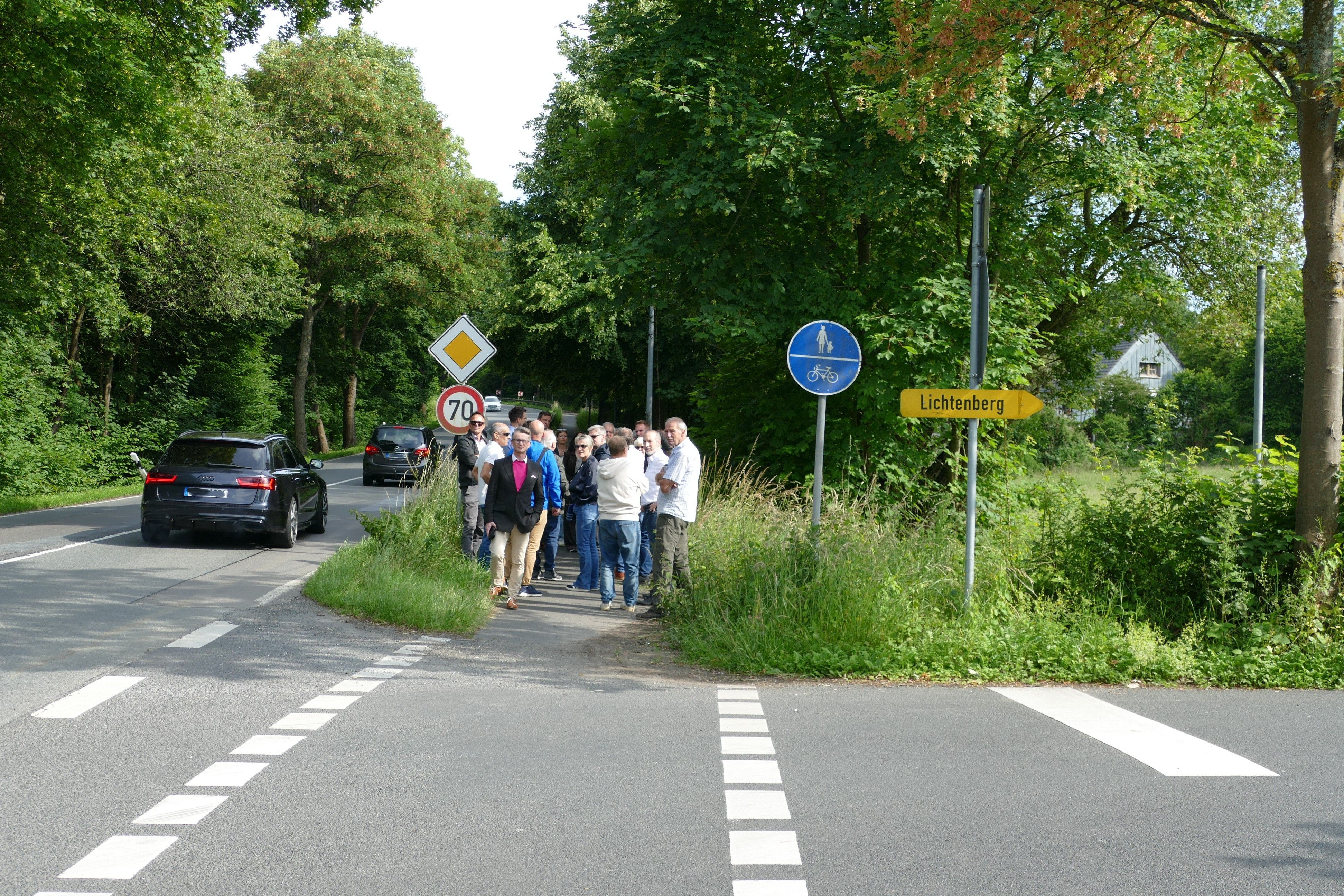Besonders an der Kreuzung B8/Oberdorf, aus der auch Busse kommen, geschehen häufig Unfälle.