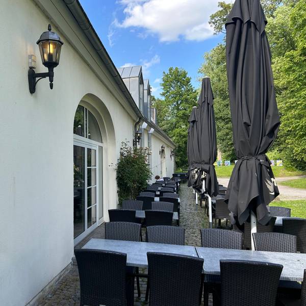 Der Herkenrath Hof soll am Schloss Morsbroich bleiben.