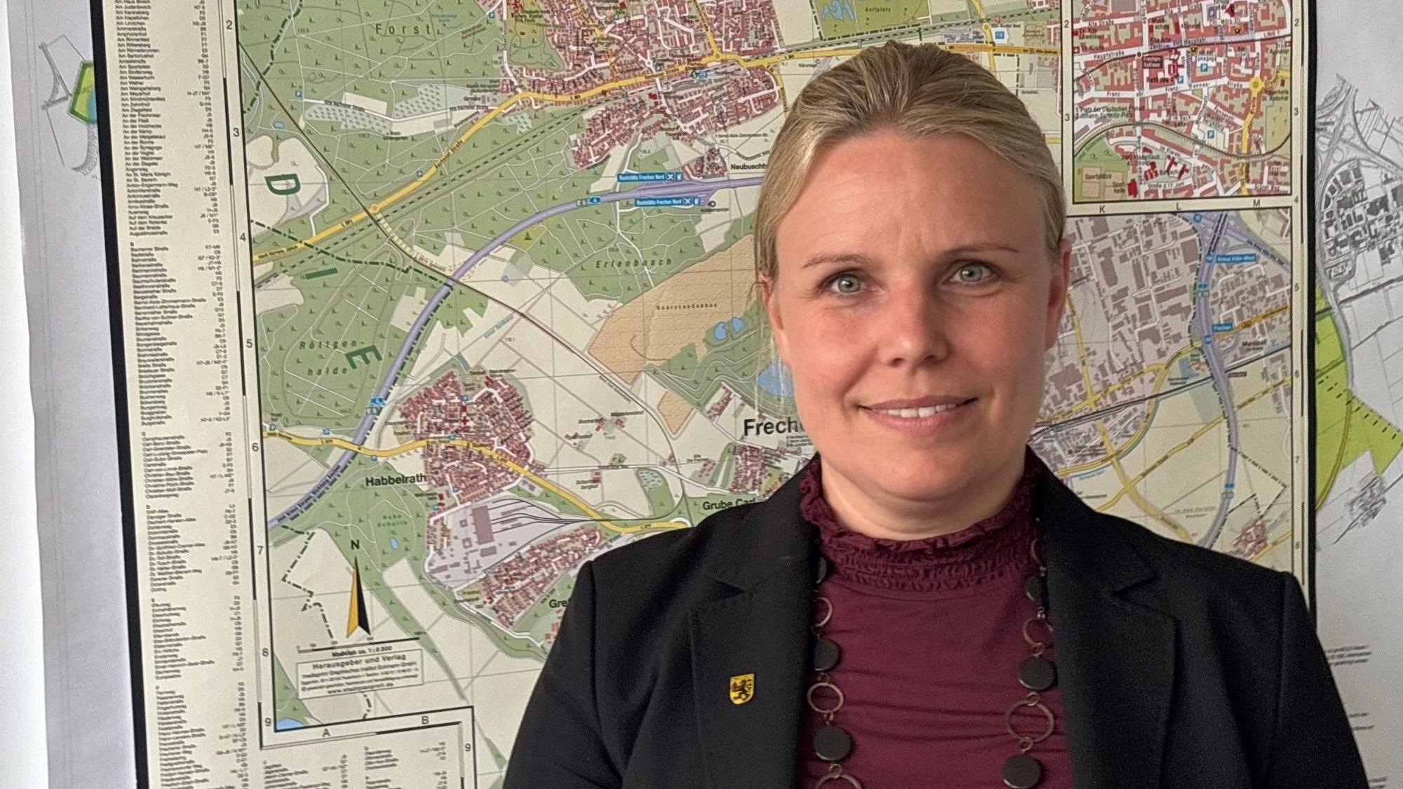 Auf dem Bild ist ein Portrait von Magdalena Pötschke zu sehen.