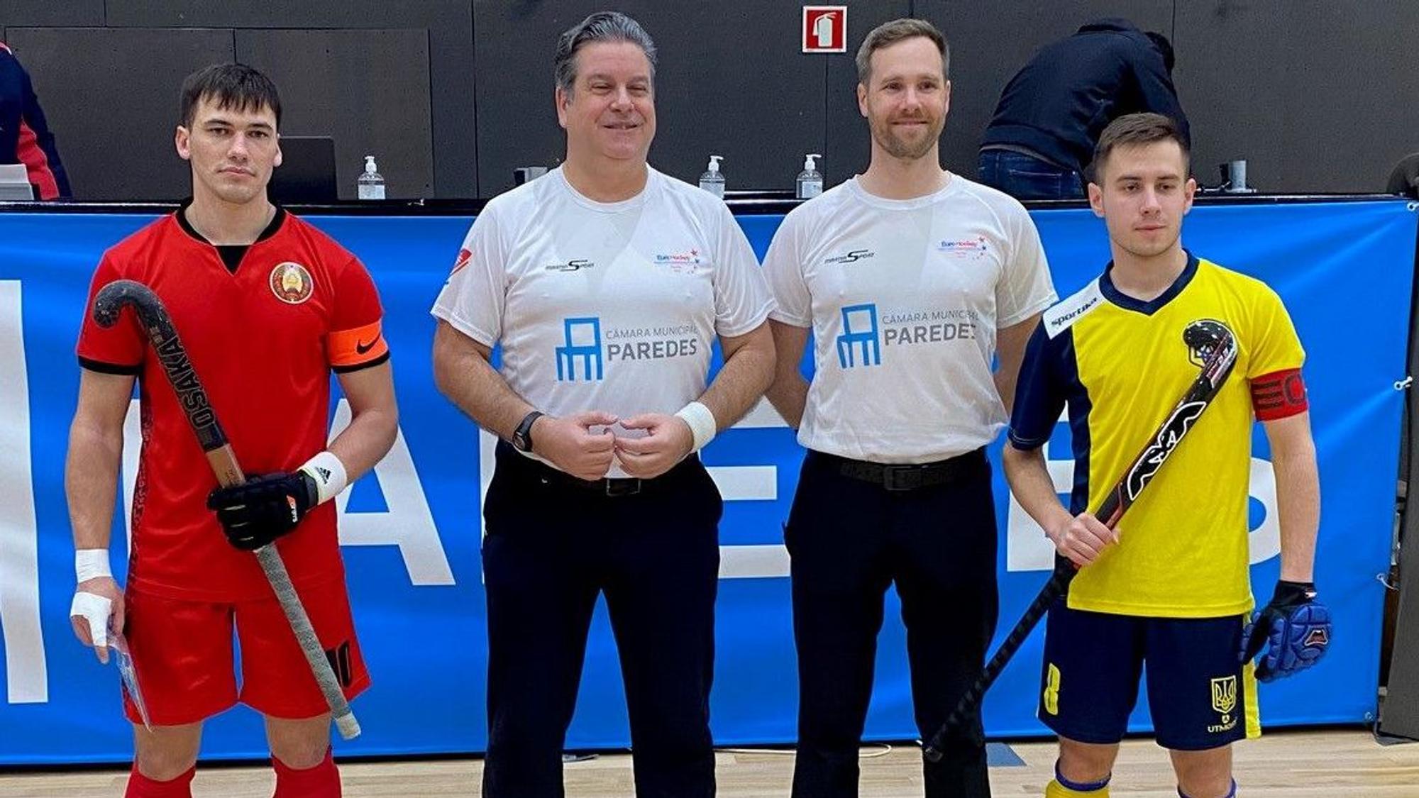 Marc Knülle leitete als Schiedsrichter 2024 das U-21-Hockey-Länderspiel der EM in Portugal.