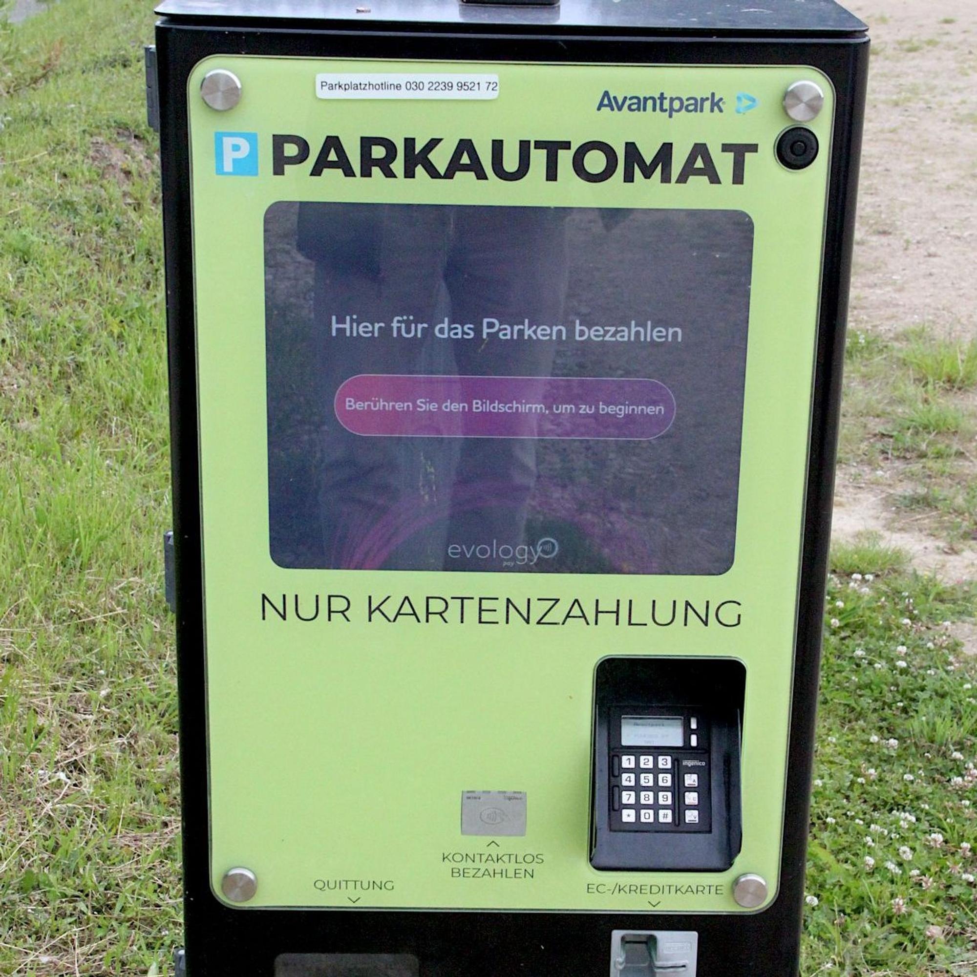 Parkautomat am Freilinger See.