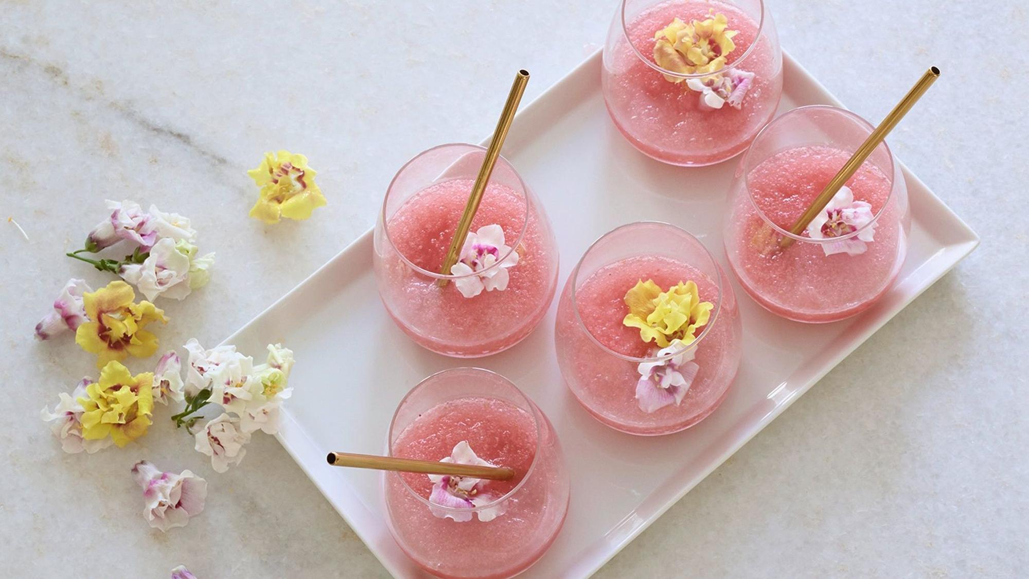 Alkoholfreier Frosé auf Basis von Cold Brew Tea
