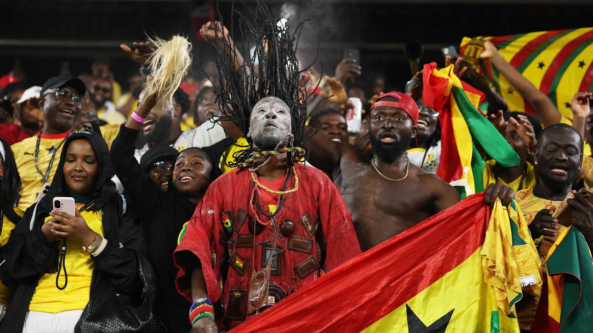 Ghana-Fans auf der Tribüne.