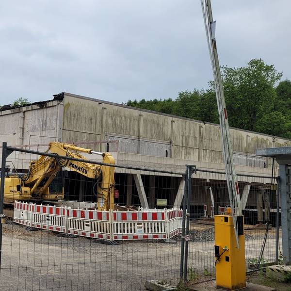 Das Foto zeigt den Rohbau der Sülztalhalle