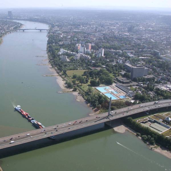 Autoverkehr wird es auf der Bonner Nordbrücke auf absehbare Zeit nicht mehr geben. Die am 3. Juni überraschend verhängte Sperrung wird zum Dauerzustand.
