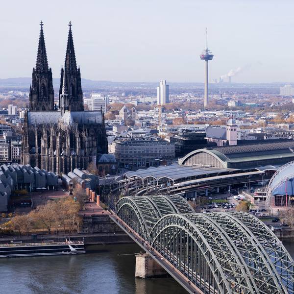 Der Kölner Hauptbahnhof wird im Januar 2027 erneut für elf Tage gesperrt. (Archivbild)