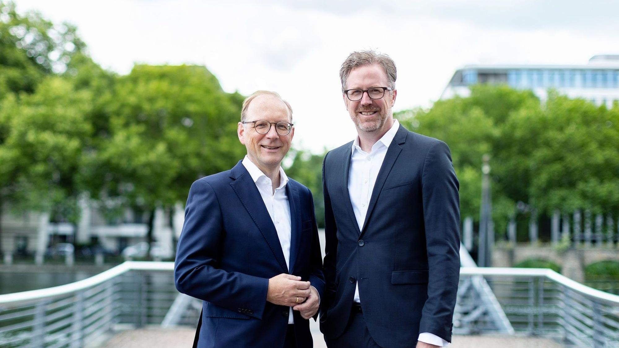 Die Geschäftsführer von Netcologne, Timo von Lepel (l.) und Claus van der Velden