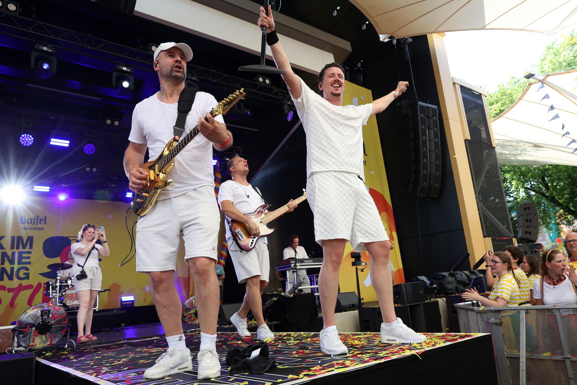 20.06.2026: Köln:Das seit mehr als 10 Jahren veranstaltete Sommerfestival „Jeck im Sunnesching“ findet dieses Jahr im Tanzbrunnen statt. Eldorado. Foto: Martina Goyert