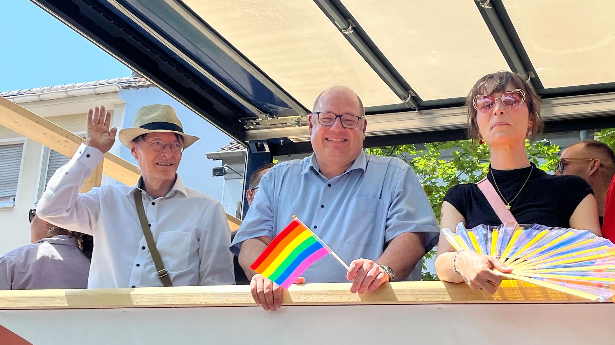 Politische Prominenz: Karl Lauterbach, Stefan Hebbel und Nyke Slawik