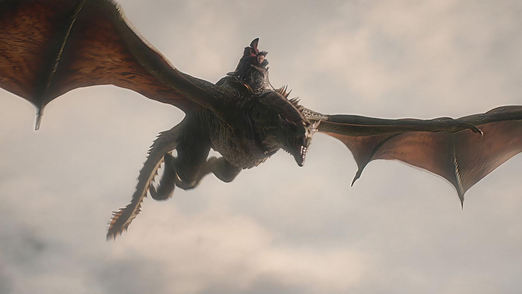 Rhaenyras Drache Syrax ist nach einer valyrischen Göttin benannt und ein einschüchterndes Biest. (Bild: HBO / Sky WOW)