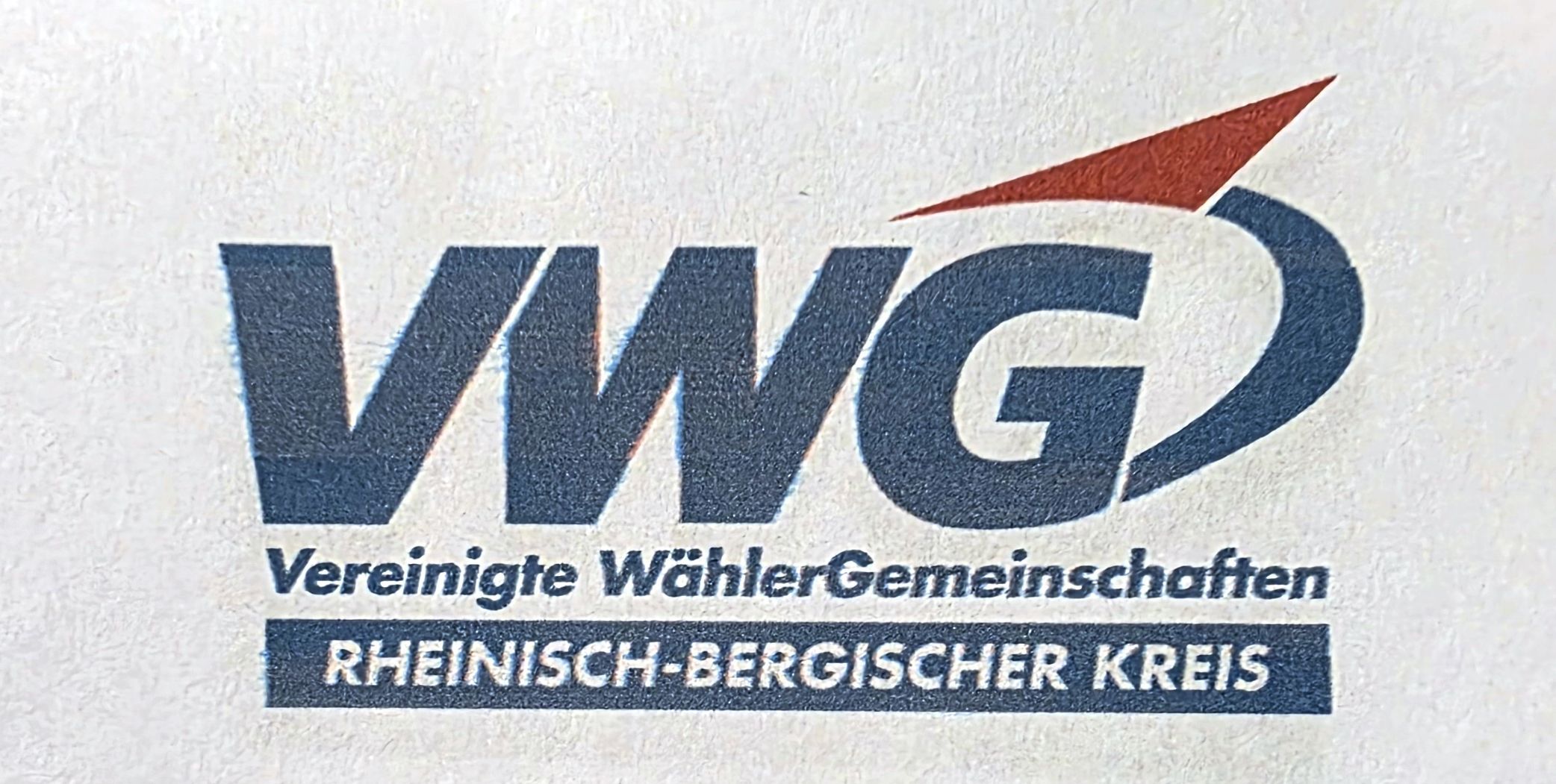 Das neue Logo der Gruppe zeigt in großen Buchstaben „VWG“ und darunter in kleineren „Vereinigte Wählergemeinschaft Rheinisch-Bergischer Kreis“.