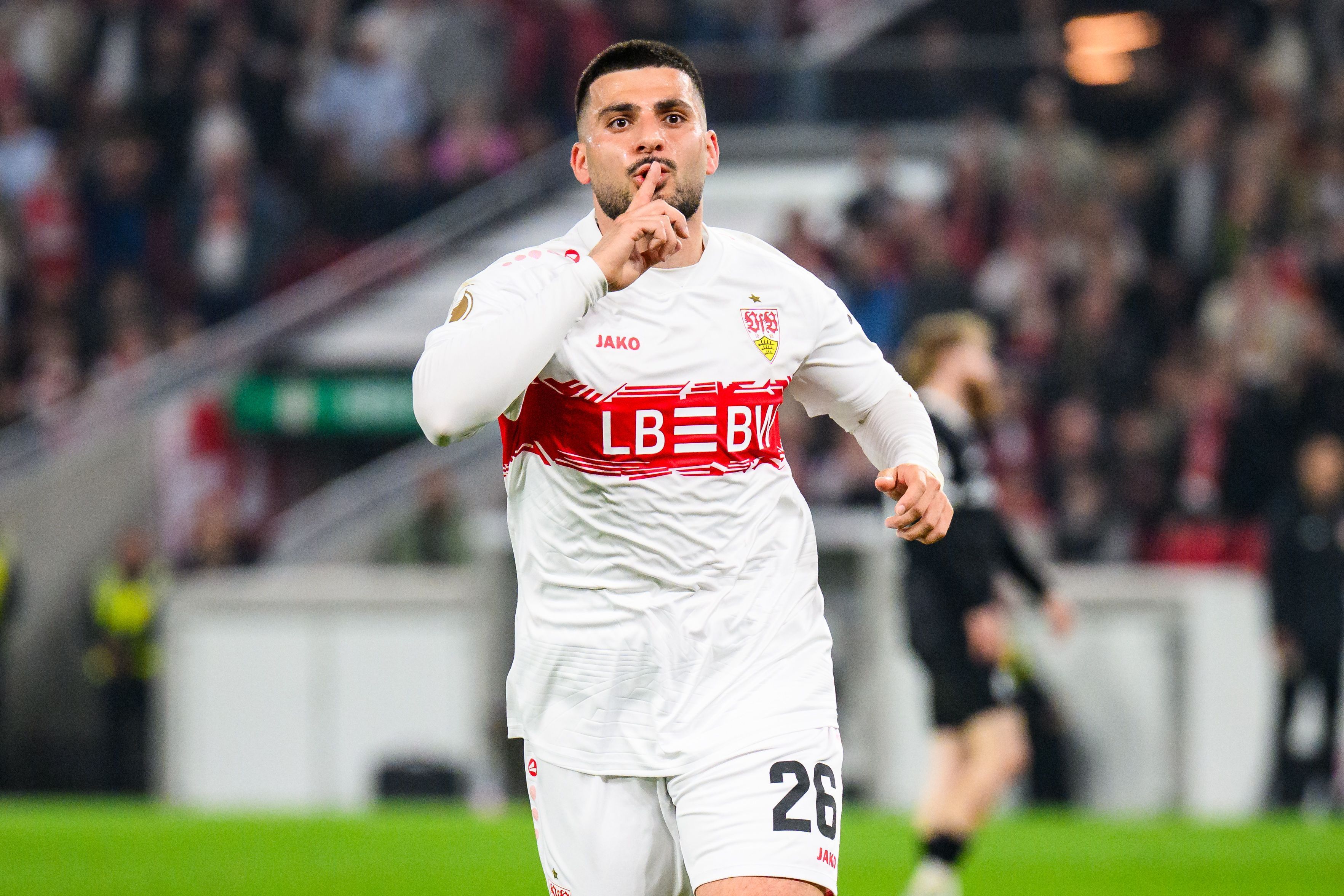 Deniz Undav im Trikot des VfB Stuttgart.