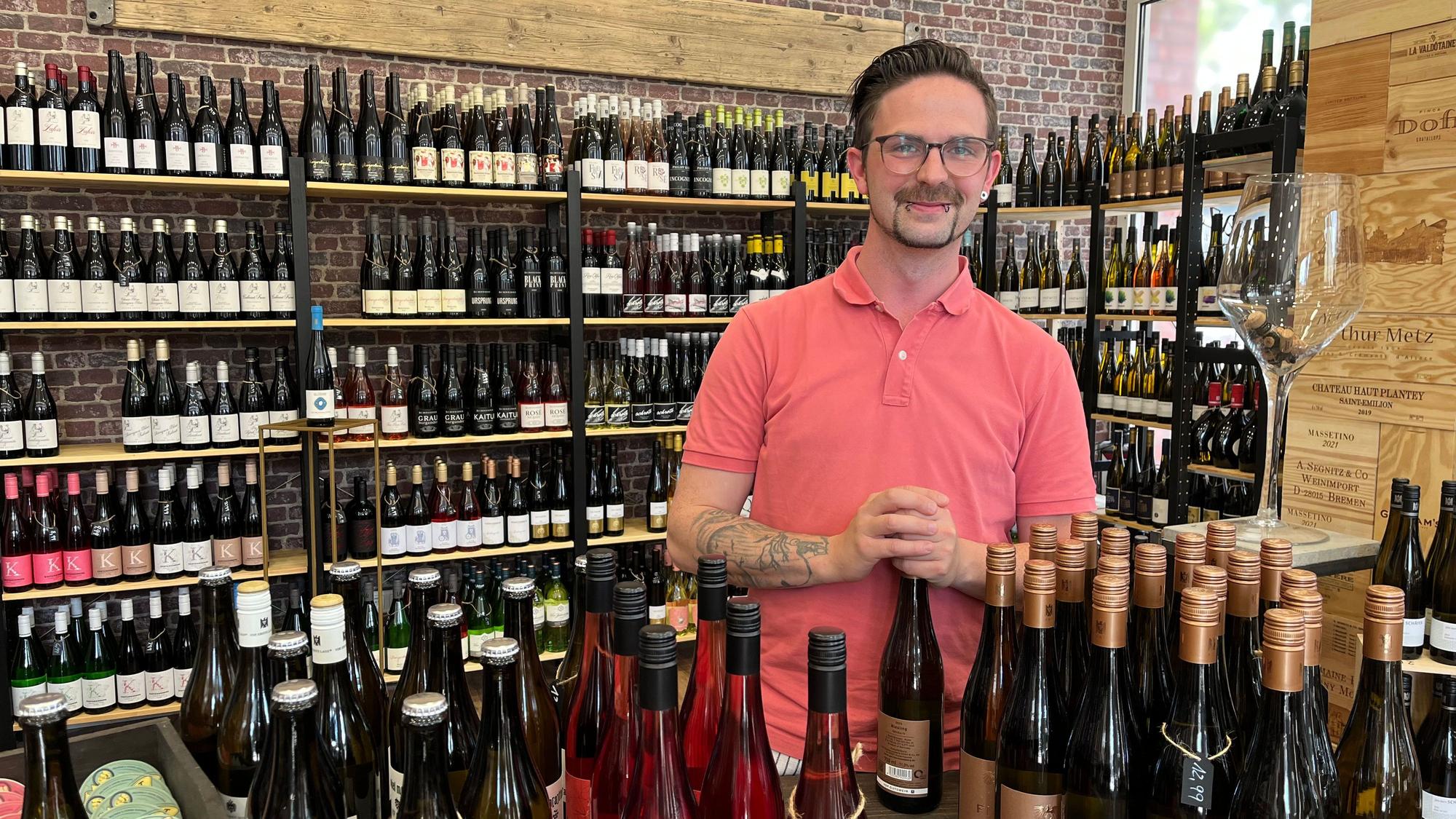 Vor allem deutsche Weine stehen bei Wurth im Laden – aus Übersee importiert er bewusst nicht.