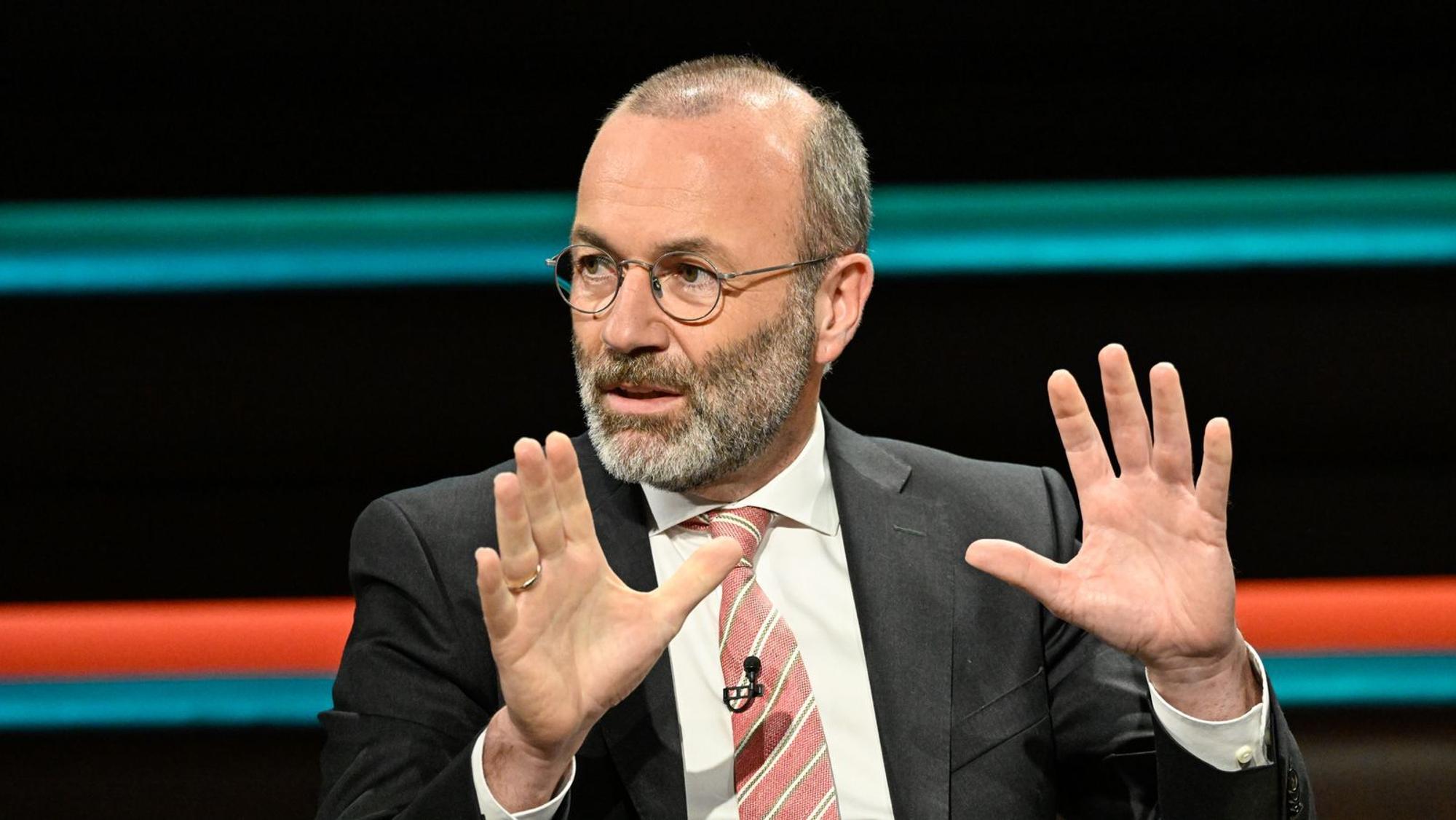 CSU-Vize Manfred Weber gab am Montag zu, dass der Social-Media-Auftritt von Söder „eines Ministerpräsidenten dann auf die Dauer nicht würdig“ gewesen sei. (Bild: ZDF / Markus Hertrich)
