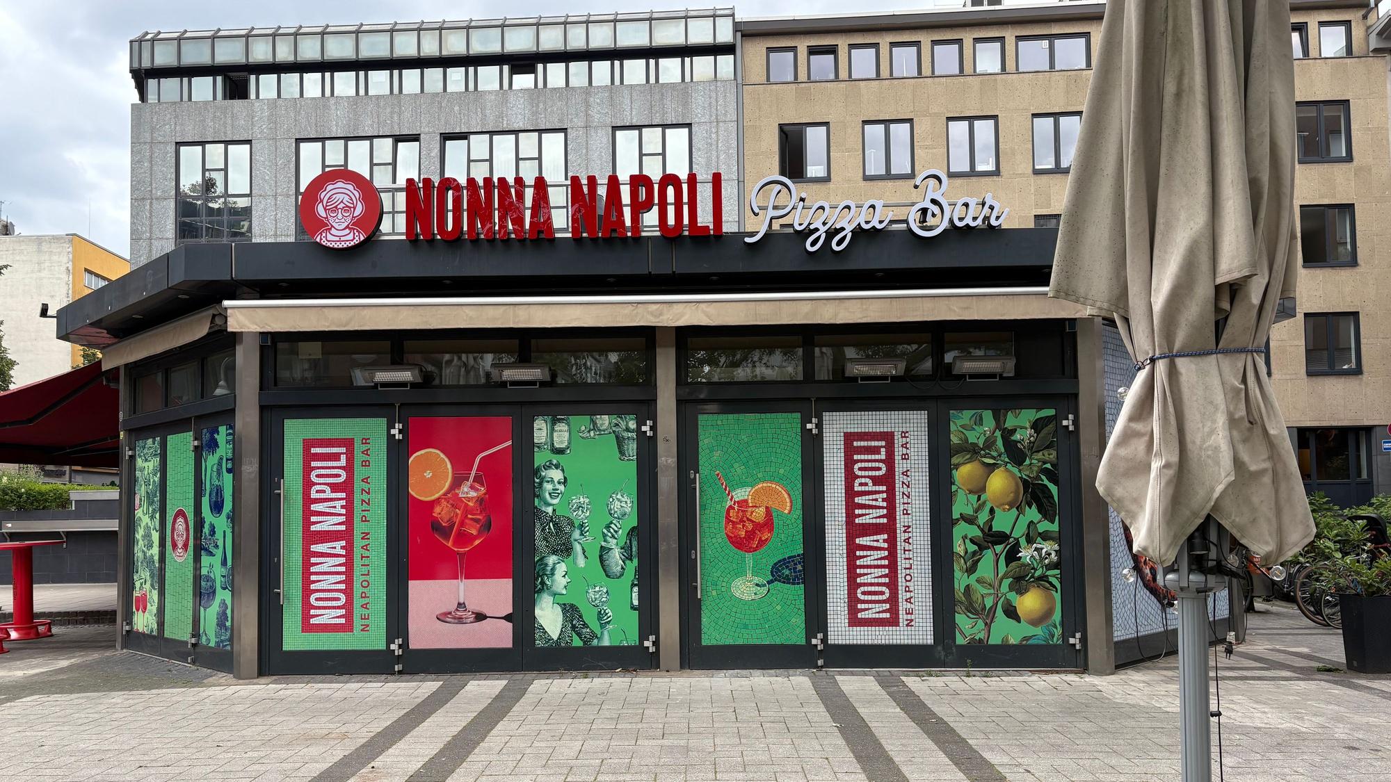 Das geplante Lokal Nonna Napoli in Köln am Willy Millowitsch Platz.