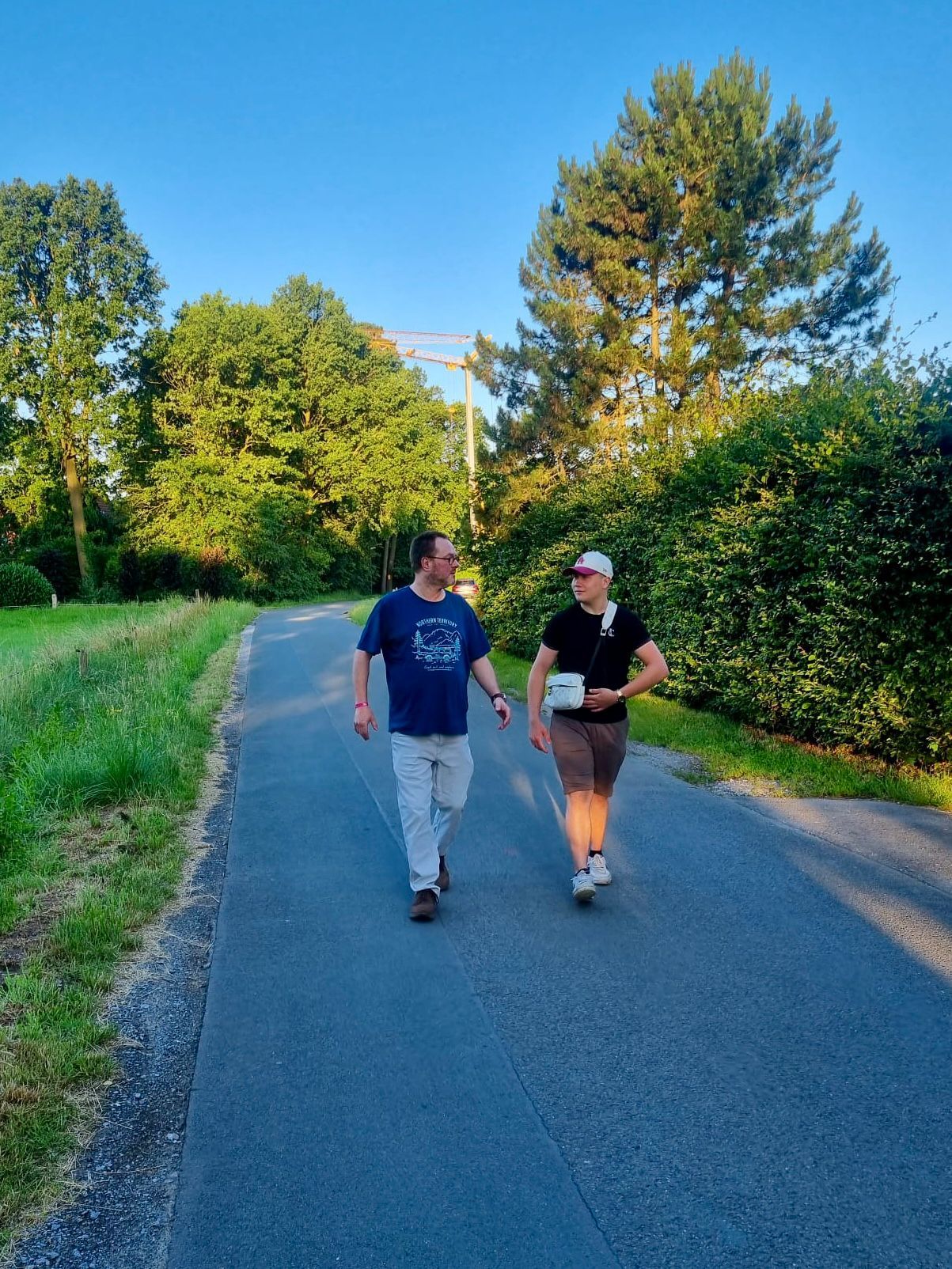 Daniel Heihoff und Lukas (20), der bei ihm lebt.