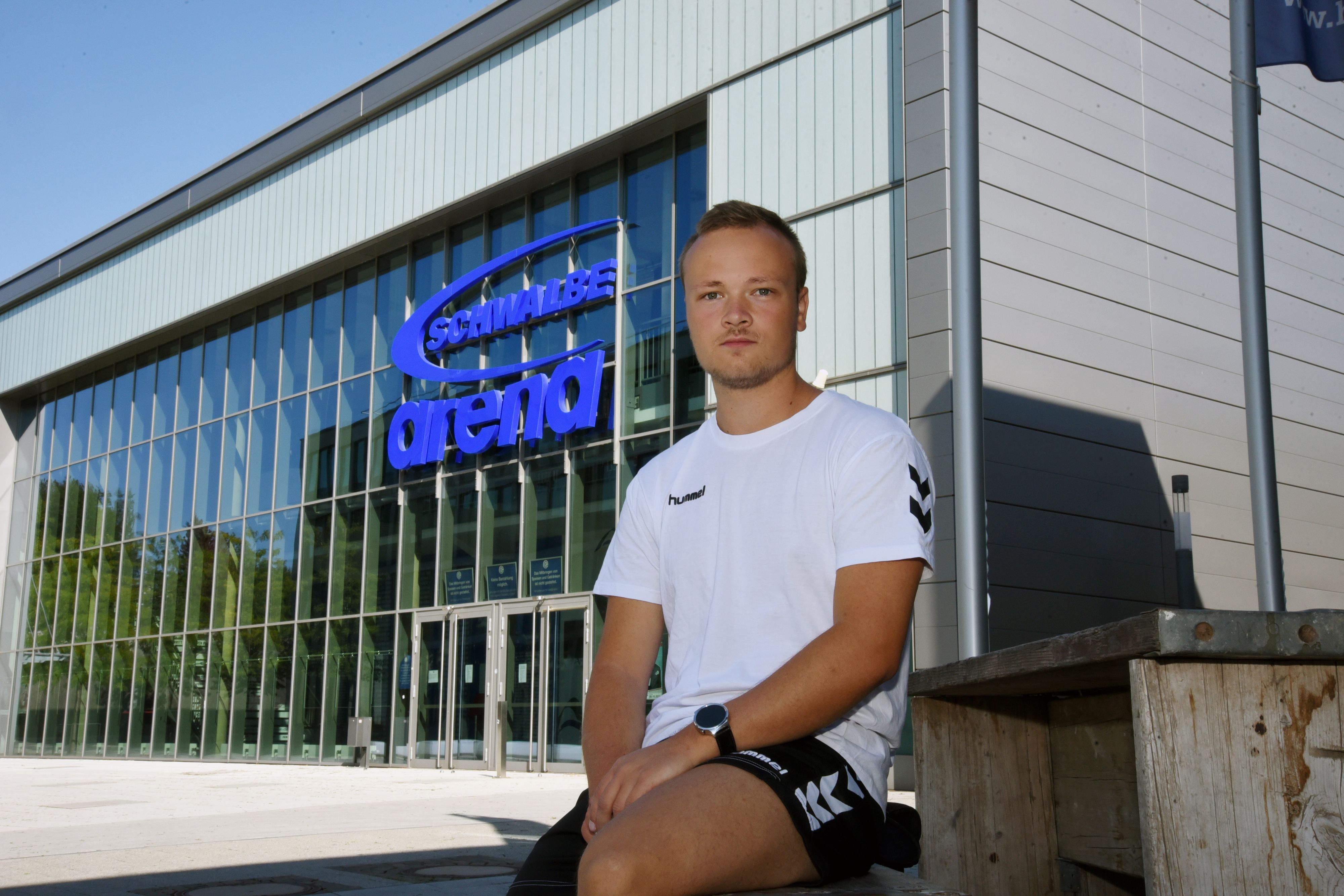 Porträt eines Handballspielers und -trainers