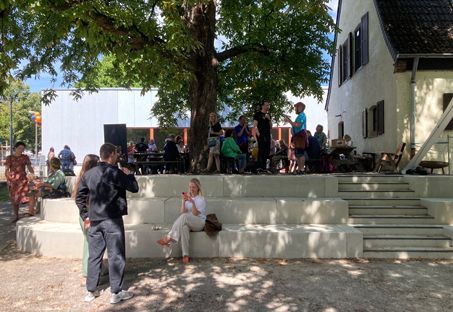 Architekt Thomas Knüvener von Knüvener Architekturlandschaft hat den Außenbereich des Jugendhauses Sürth neu gestaltet