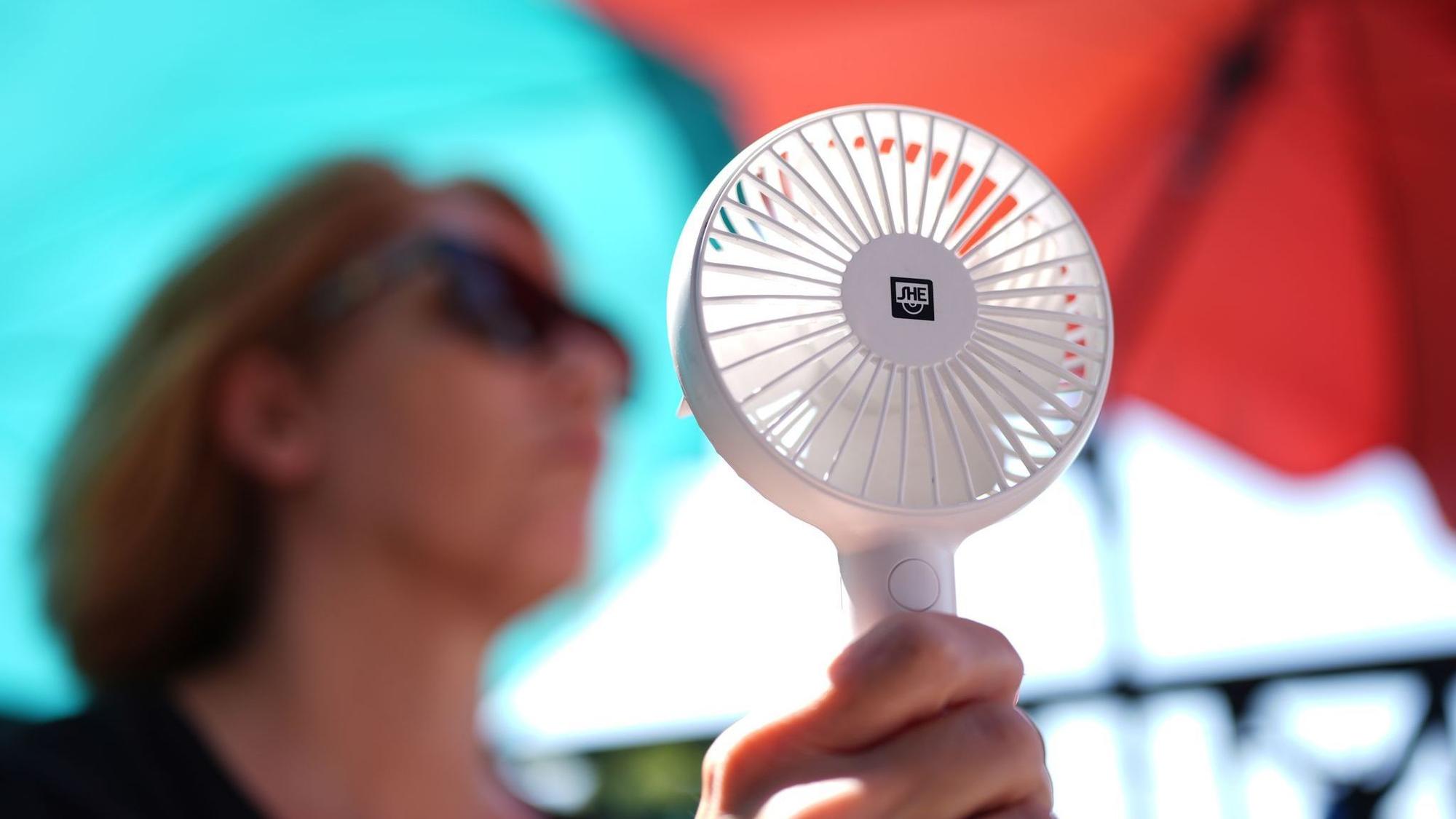 Mit Ventilator lässt sich die Hitze etwas besser ertragen.