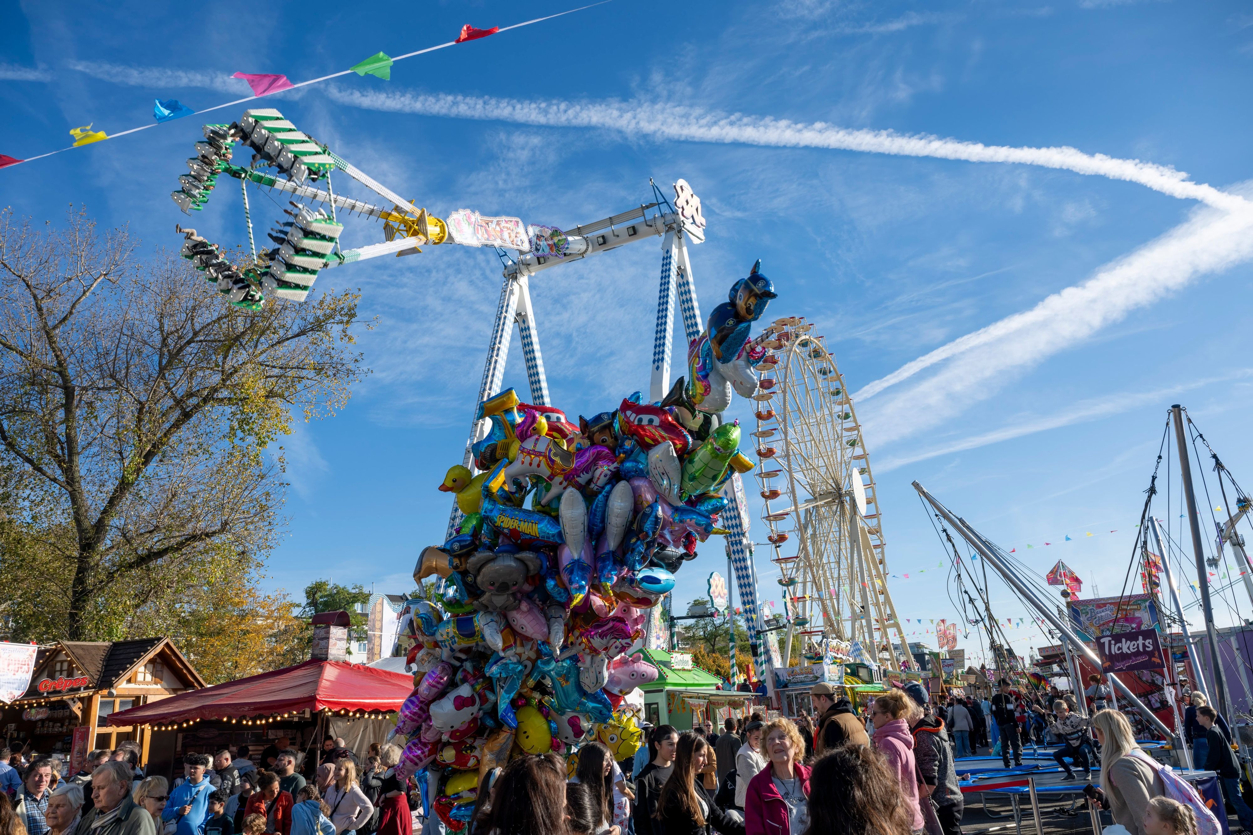 Zuletzt fand die Kirmes auf der Deutzer Werft im Herbst 2024 statt.