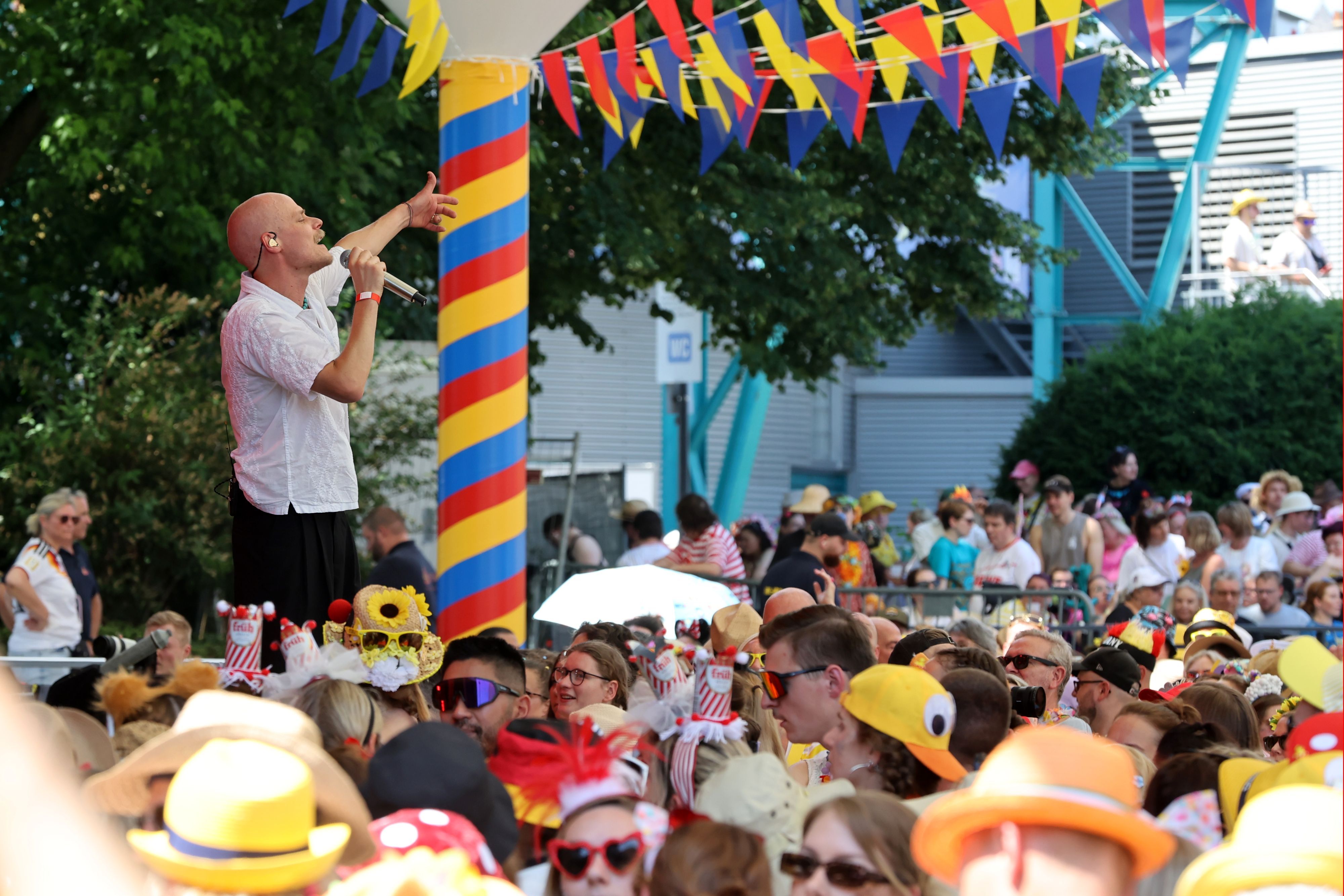 Cat Ballou beim Sommerfestival „Jeck im Sunnesching“.