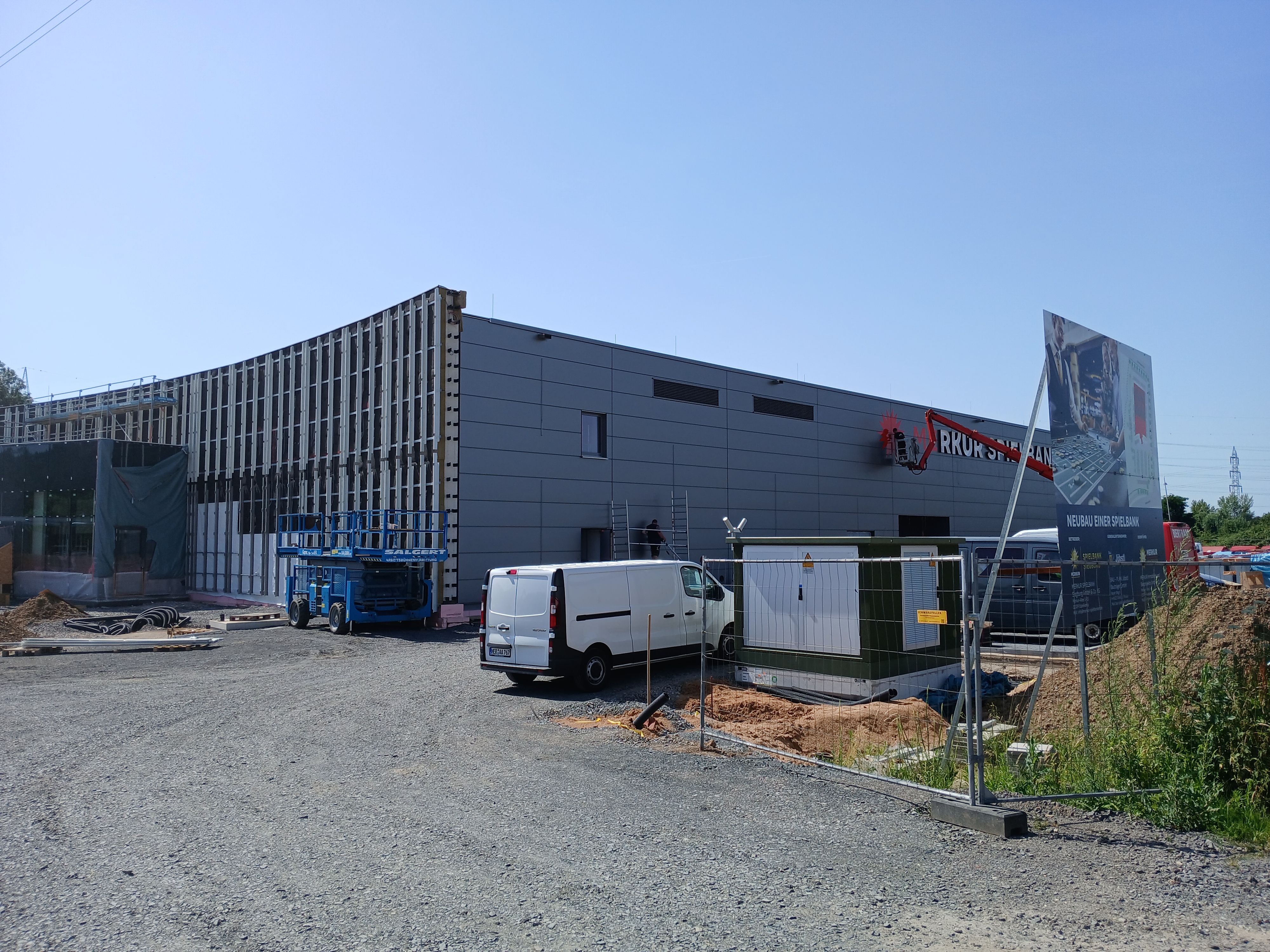 Baustelle für die neue Merkur-Spielbank an der Isaac-Bürger Straße in Siegburg