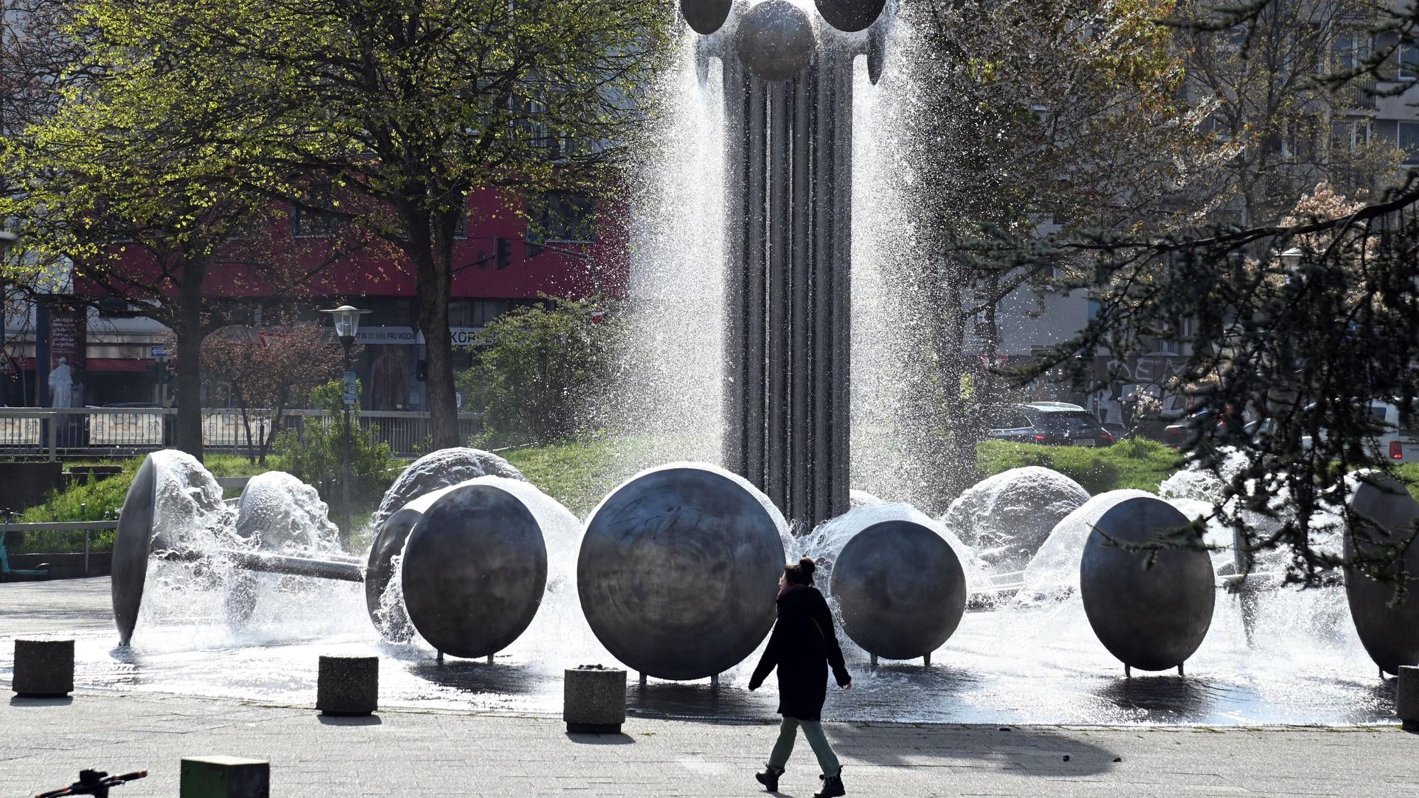 Der Brunnen auf dem Kölner Ebertplatz