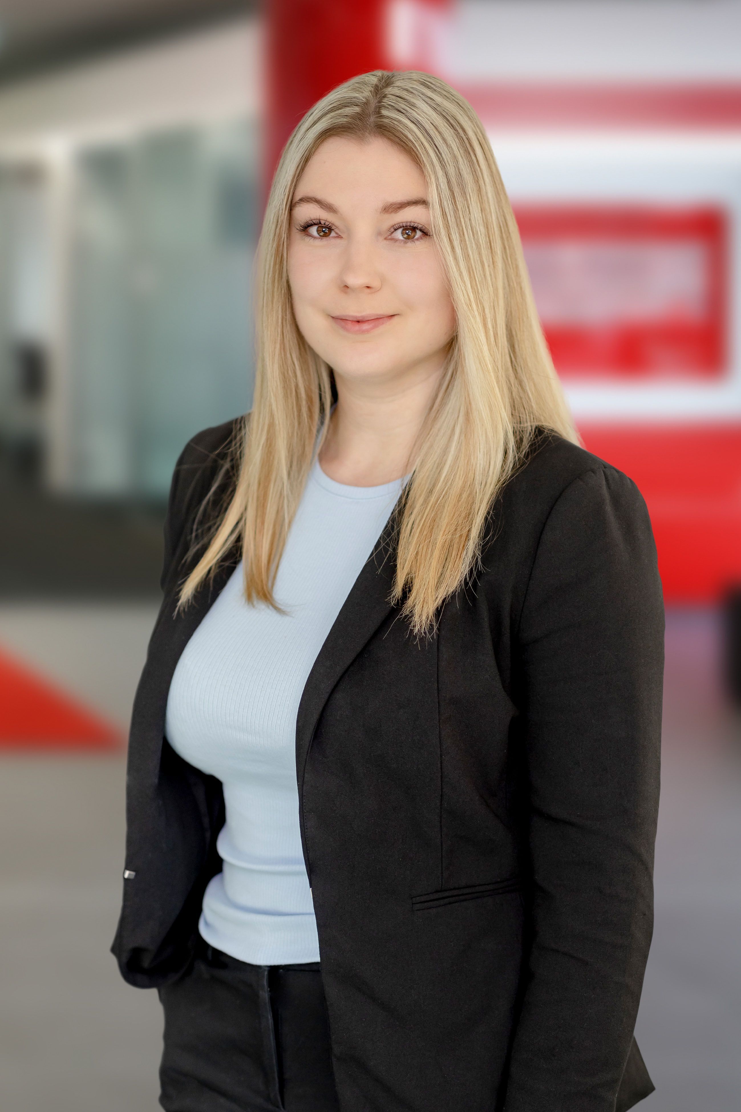 Laura Danes (Kreissparkasse-Köln)