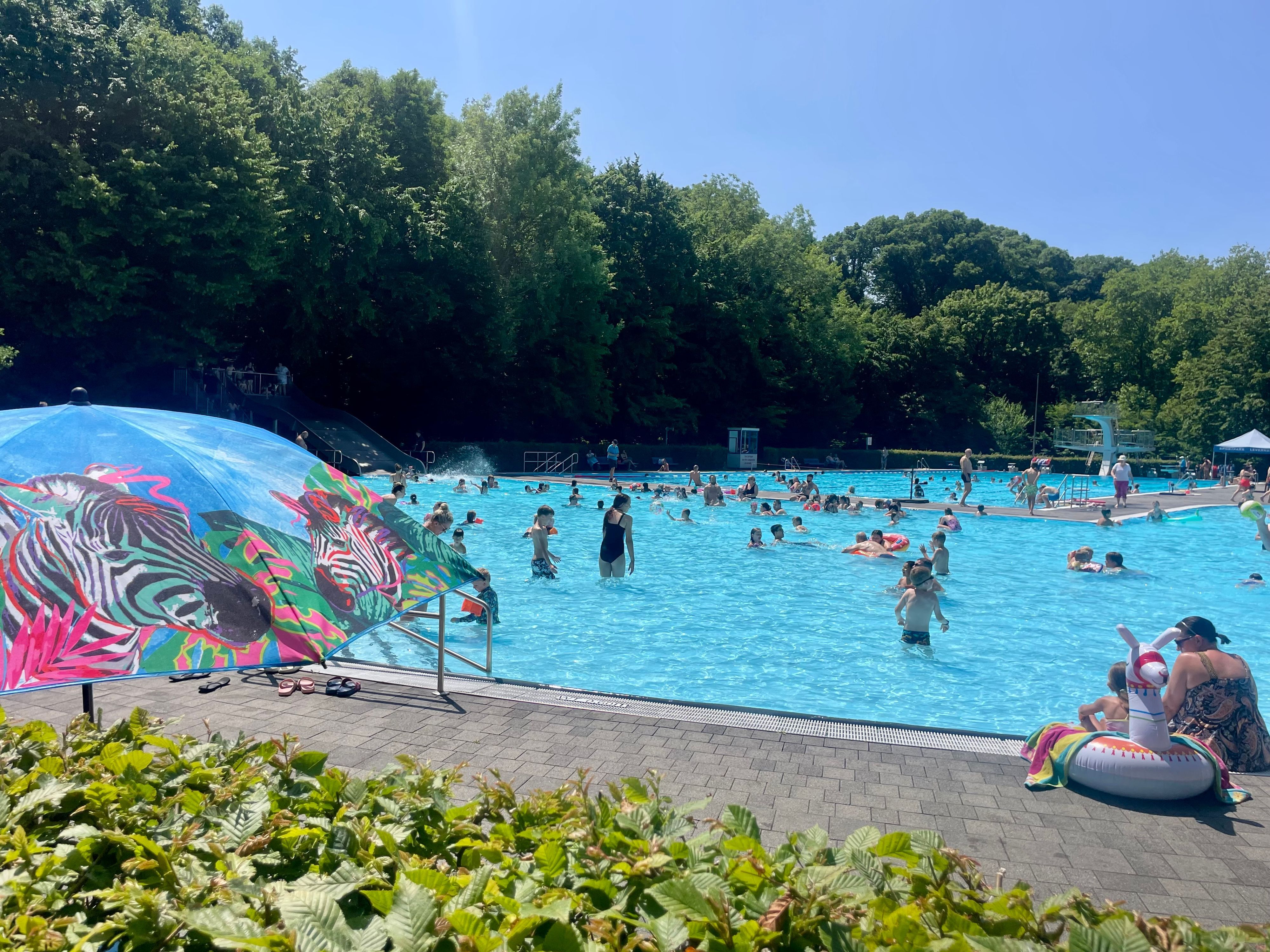 Viel los im Freibad Wiembachtal