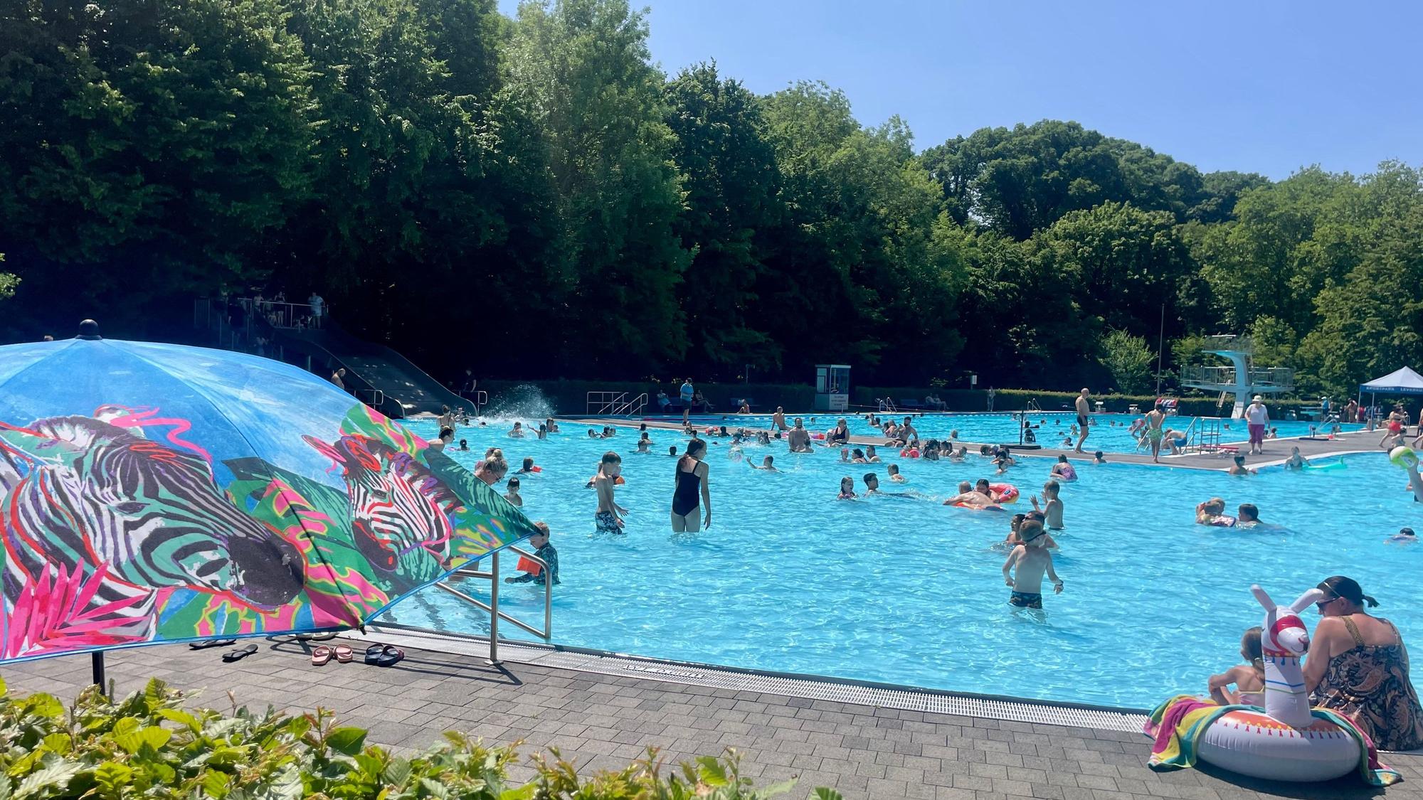 Viel los im Freibad Wiembachtal