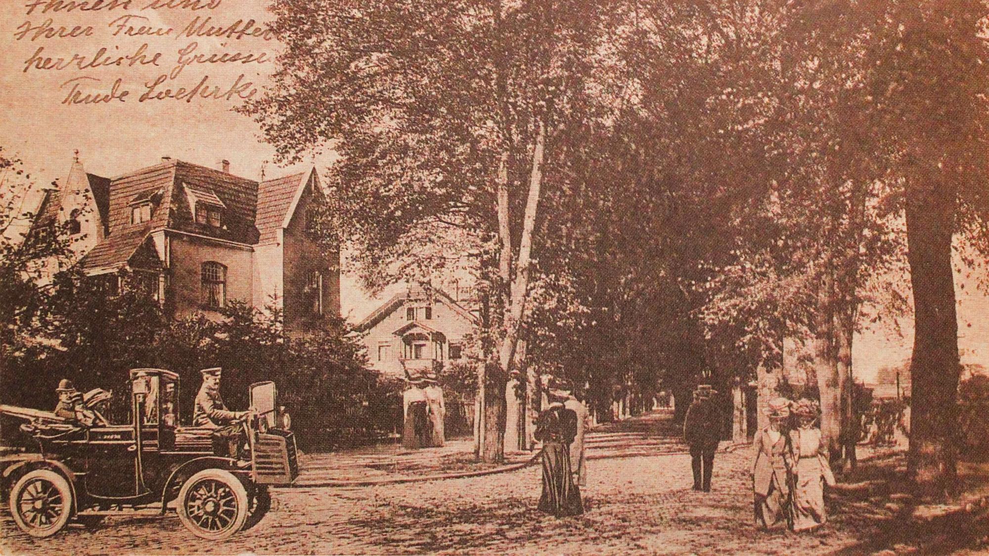 Ansichtskarte zeigt die Ecke Ulmenallee/ Marienburger Straße