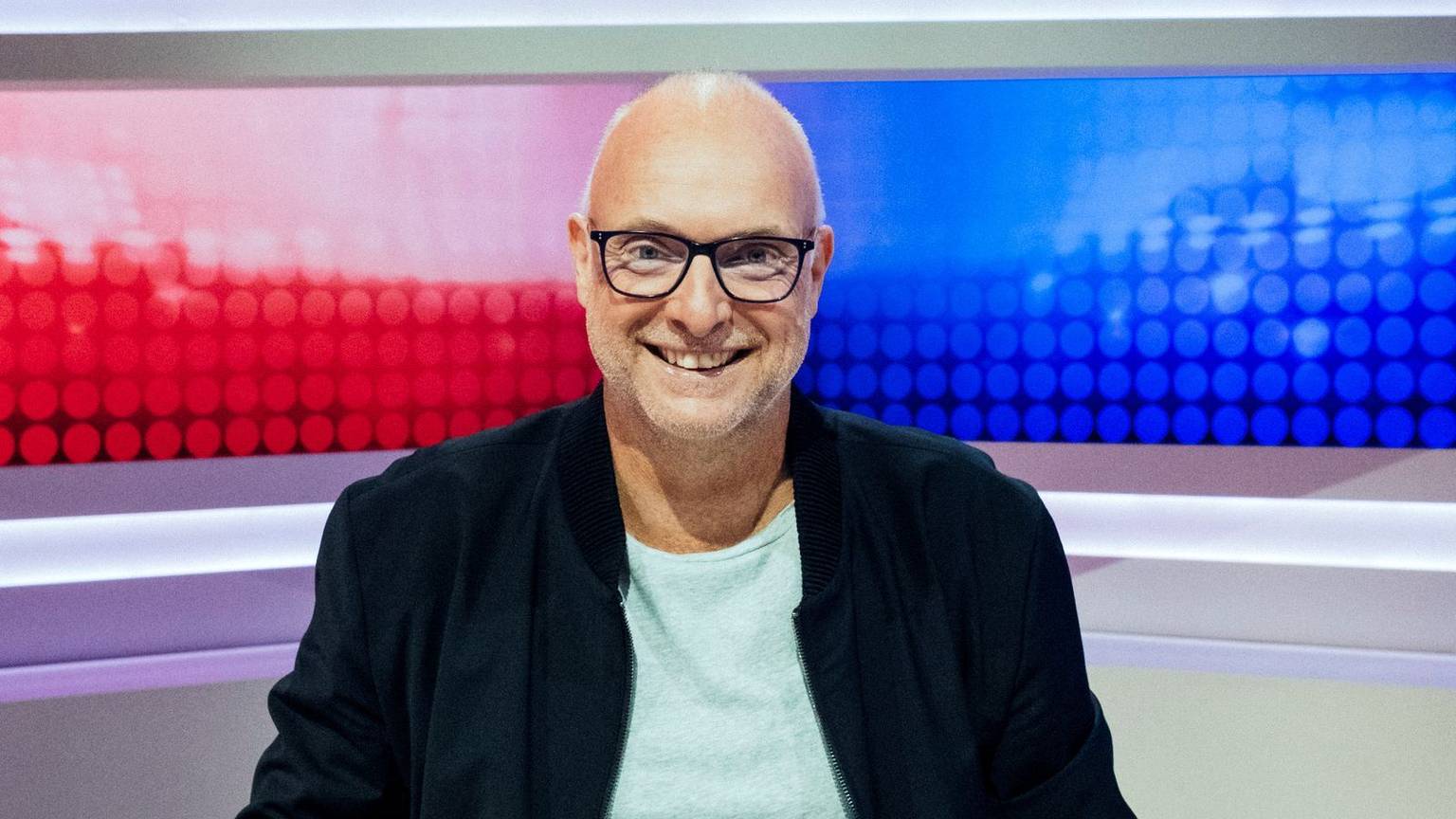 Frank Buschmann steht als Sport-Kommentator in Diensten des Senders Sky. (Bild: Sky / Silviu Guiman)