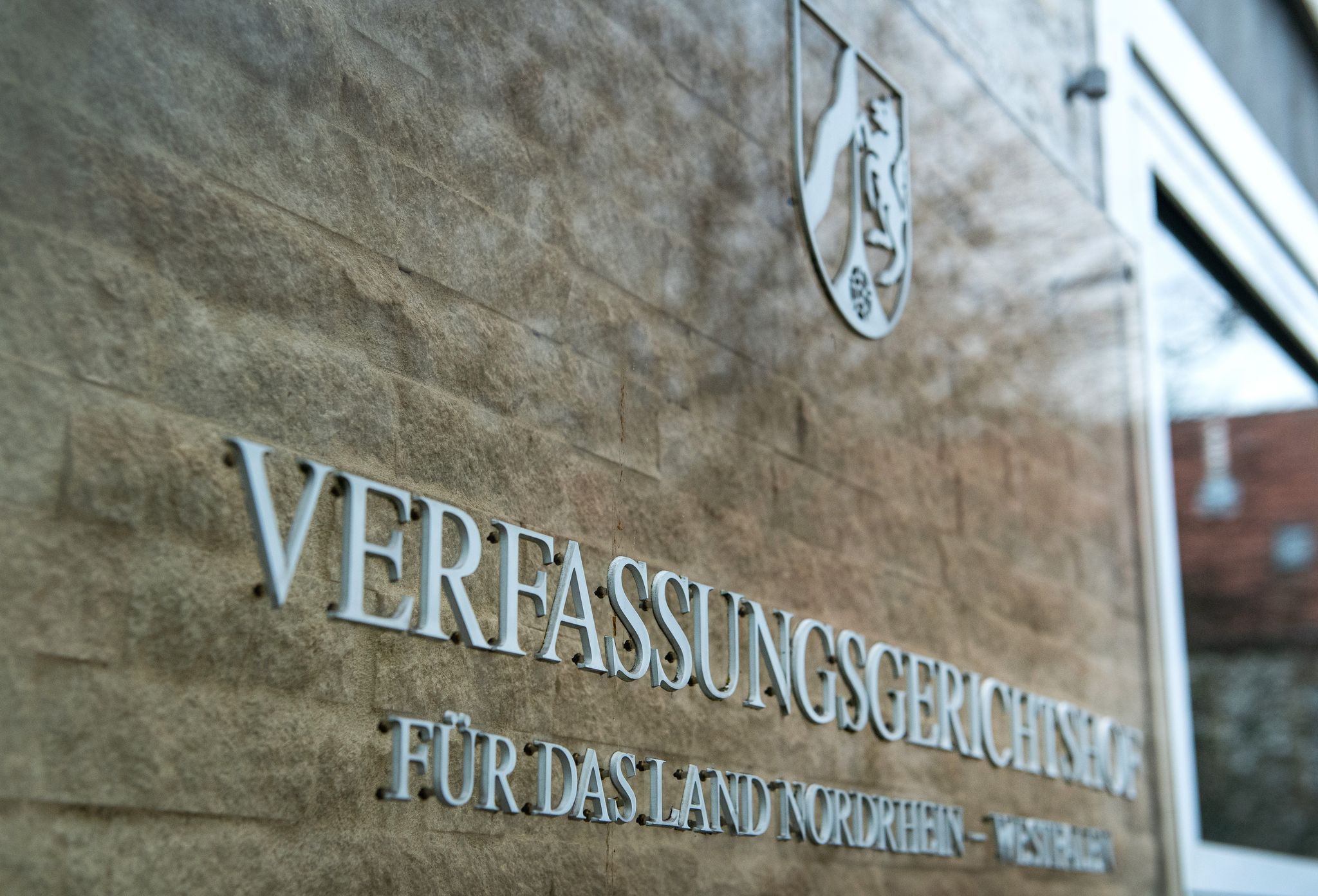 Im Streit um Unterlagen für den U-Ausschuss zum Solinger Anschlag hat das Gericht ein Urteil verkündet. (Archivbild)
